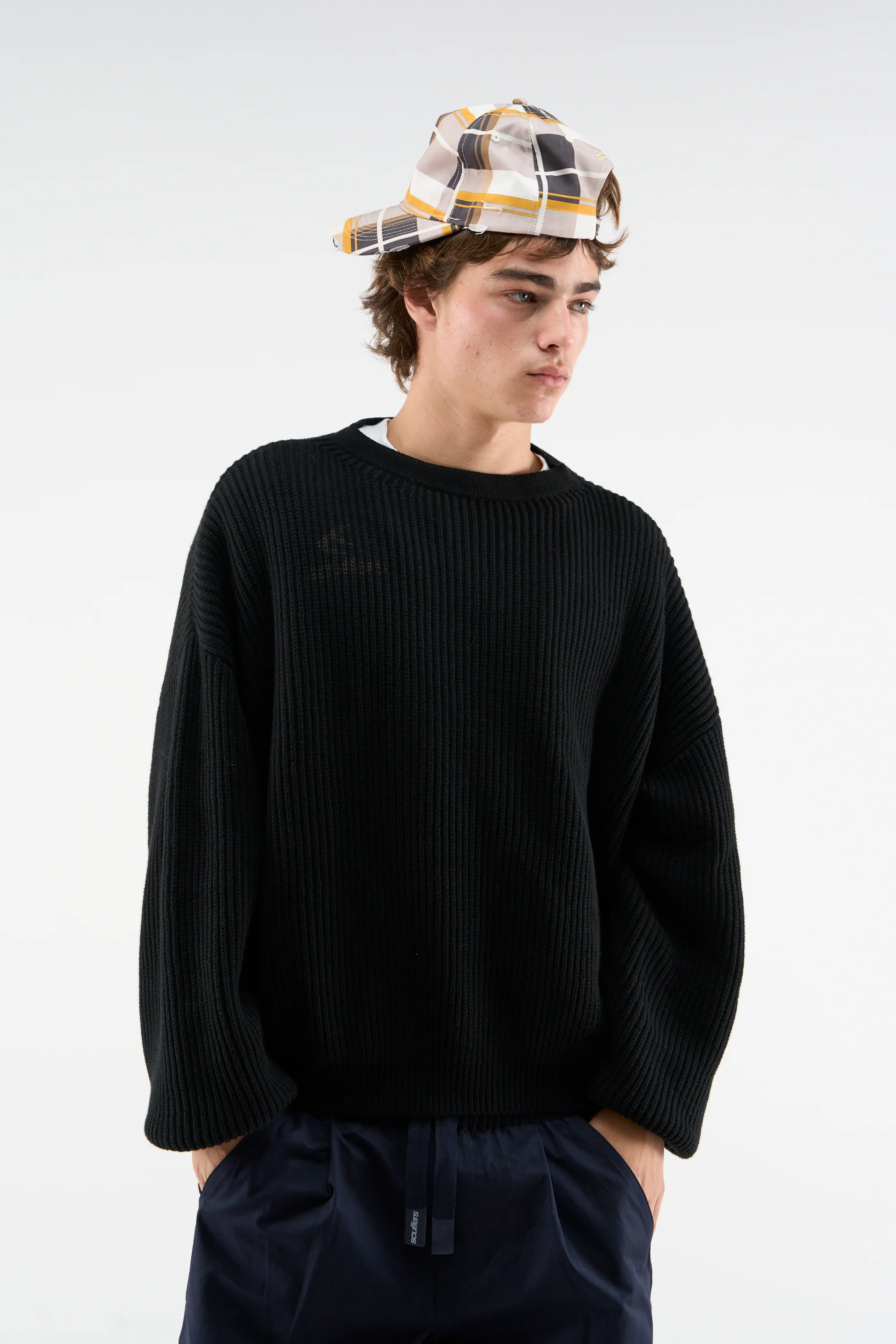 Amore Black Knit - Image 2