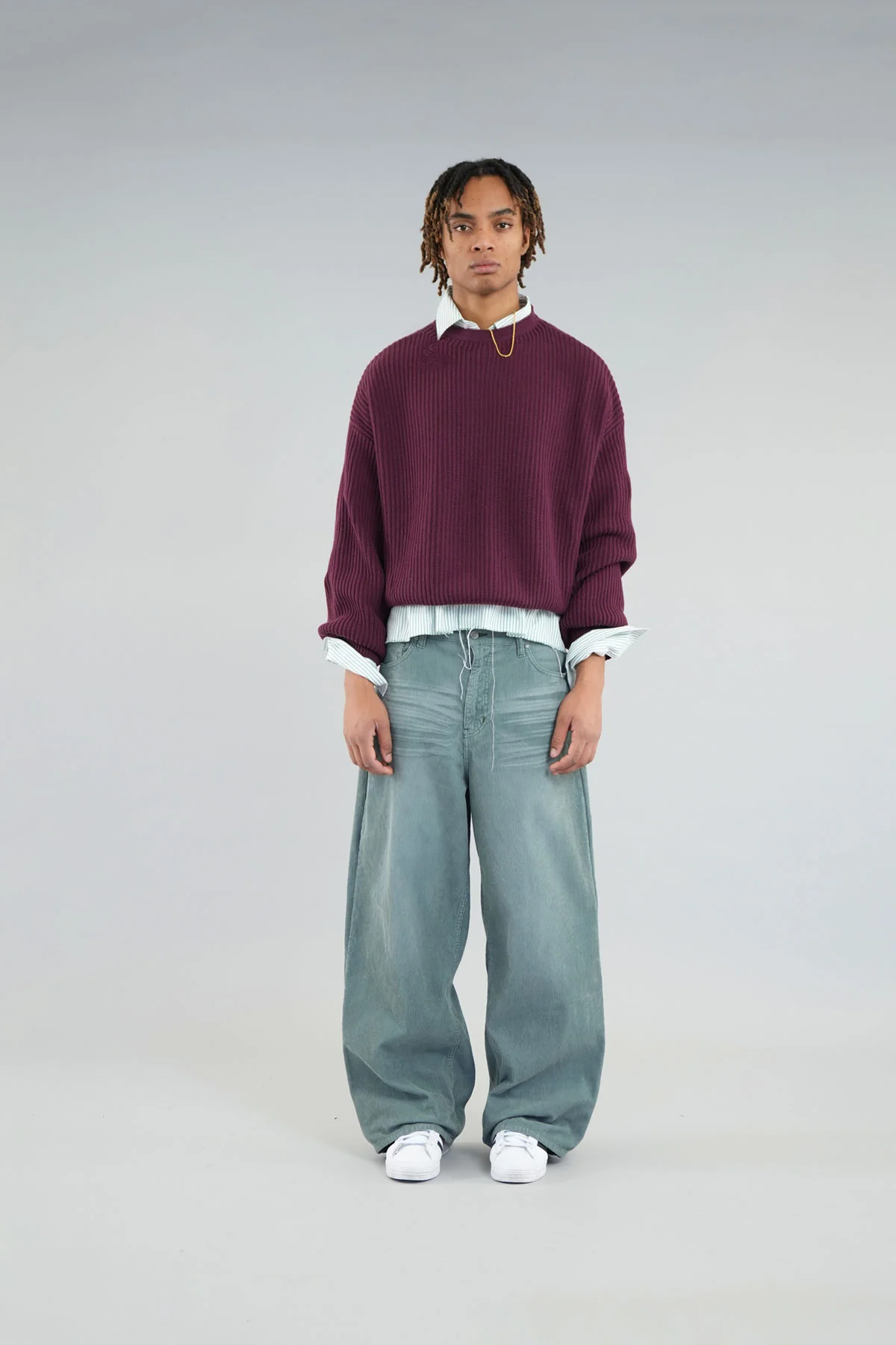 Amore Burgundy Knit - Image 3