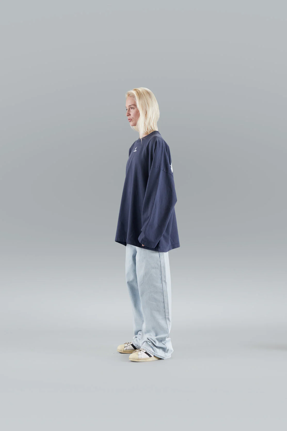 Angel Sweatshirt Navy - Image 8