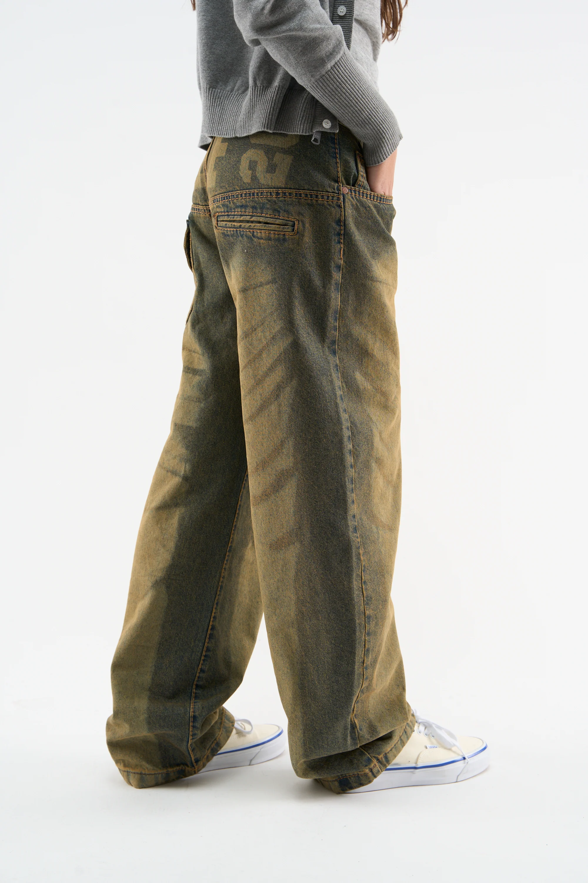 Atenea Dark Pants - Image 4