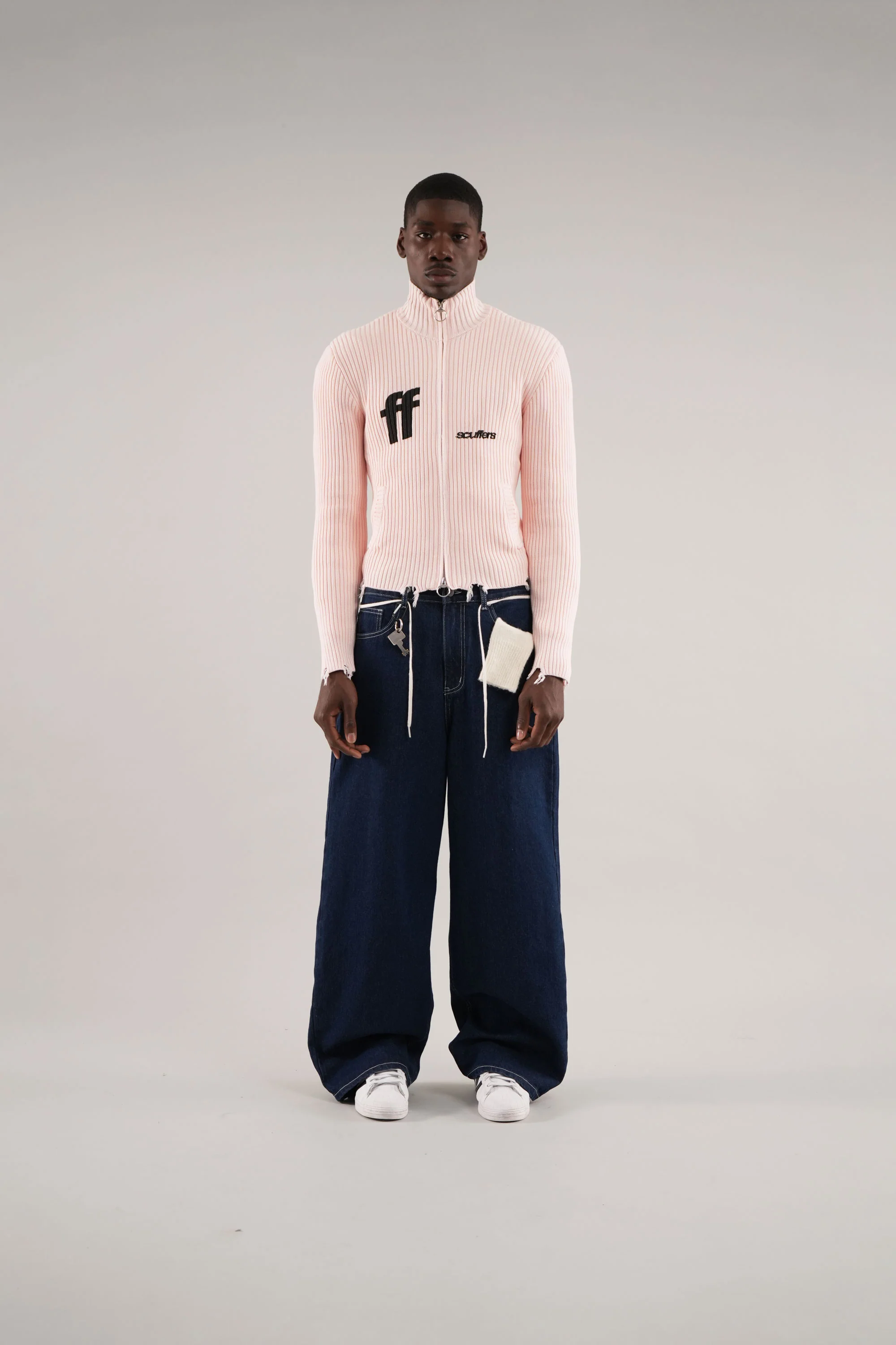 Blackie Ecru Zipper Knit - Image 4