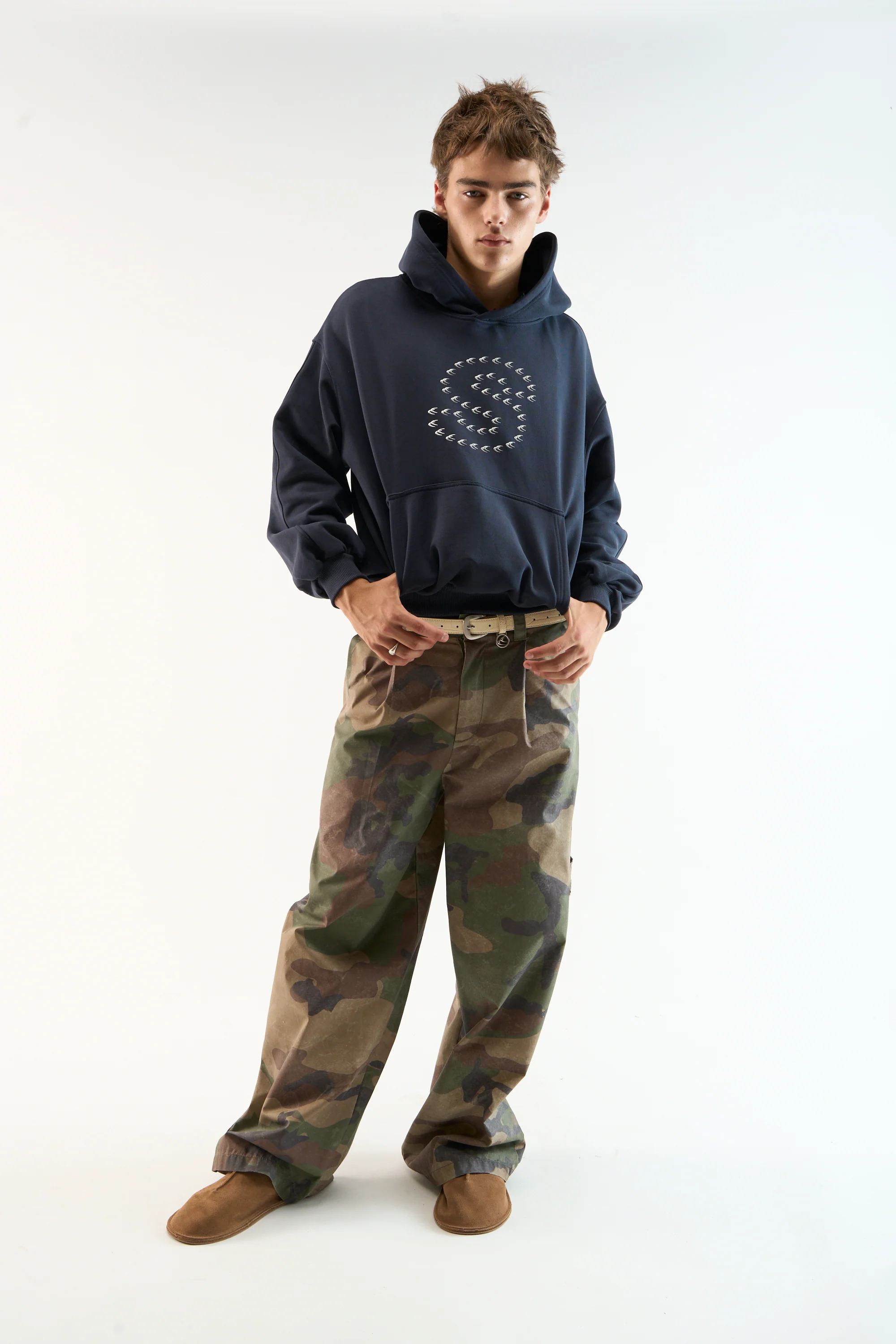 Bob Navy Hoodie - Image 3