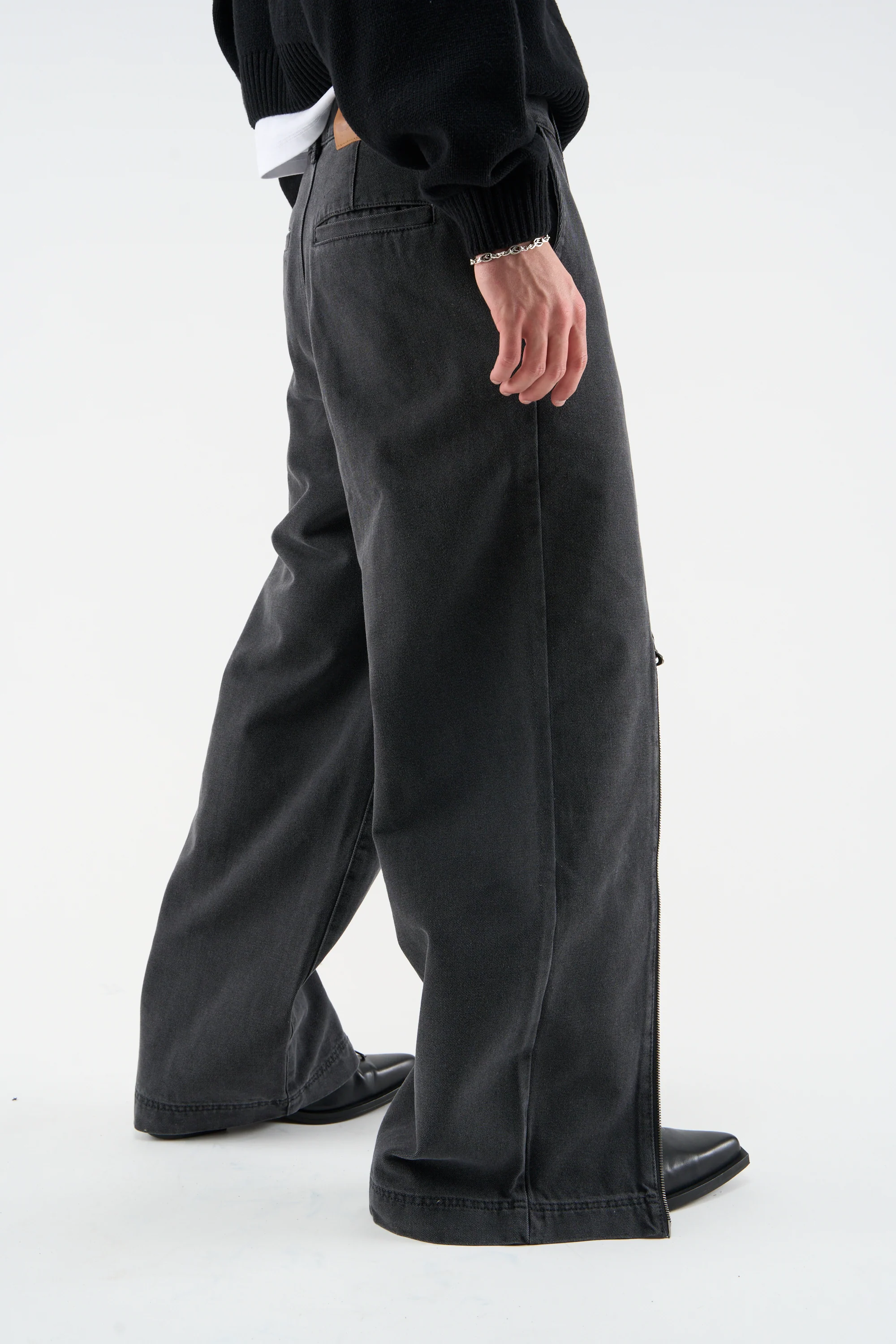 Butterfly Dark Pants - Image 4