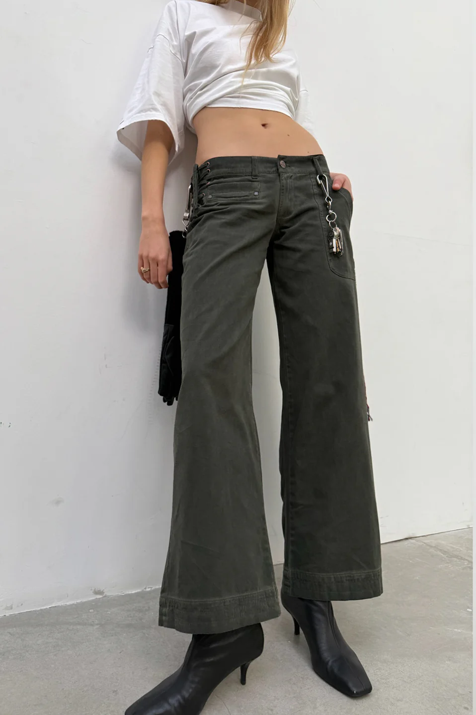 City Dusty Green Pants - Image 5