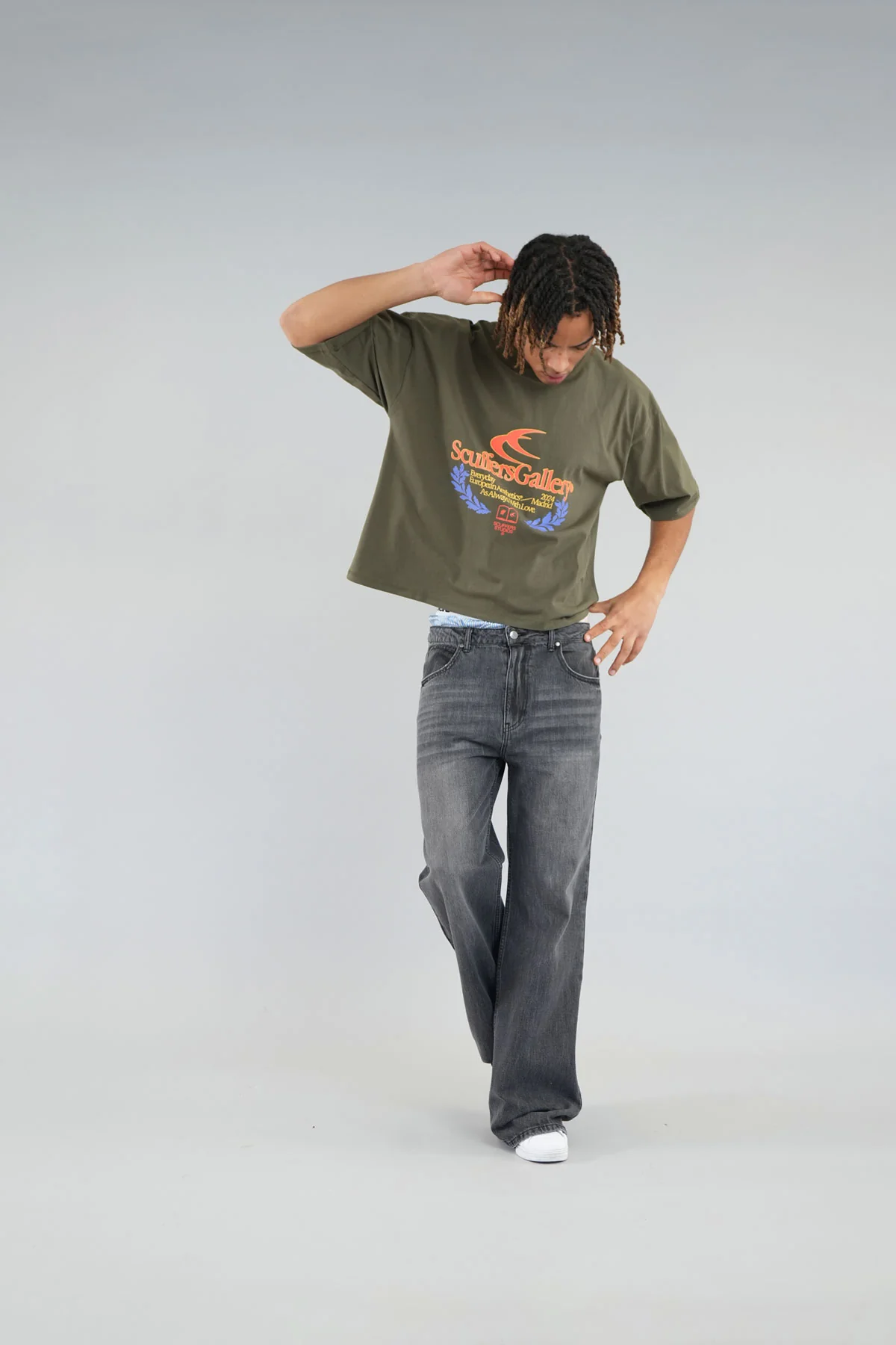 College Green T-Shirt - Image 6