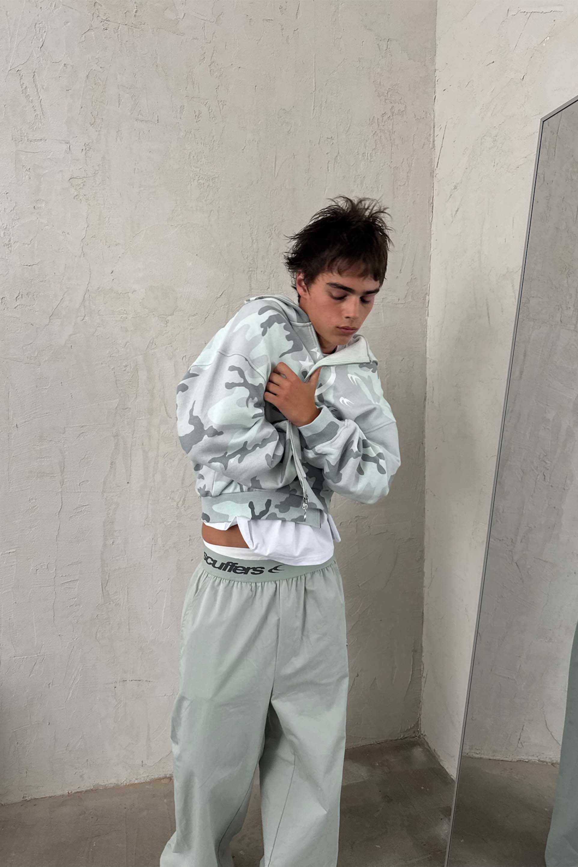 Confused Grey Camo Zipper - Image 5