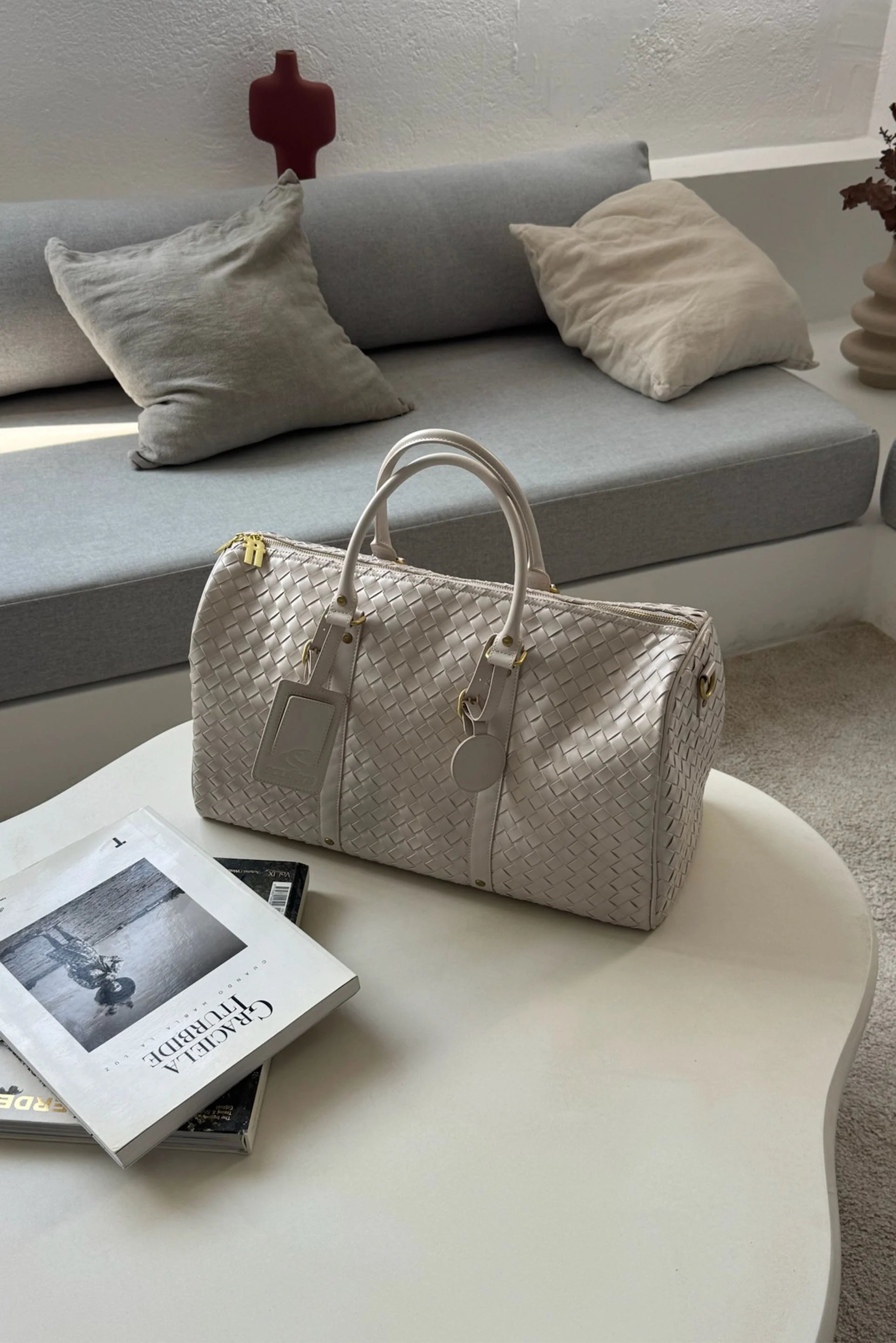 Country Ecru Duffle Bag - Image 4