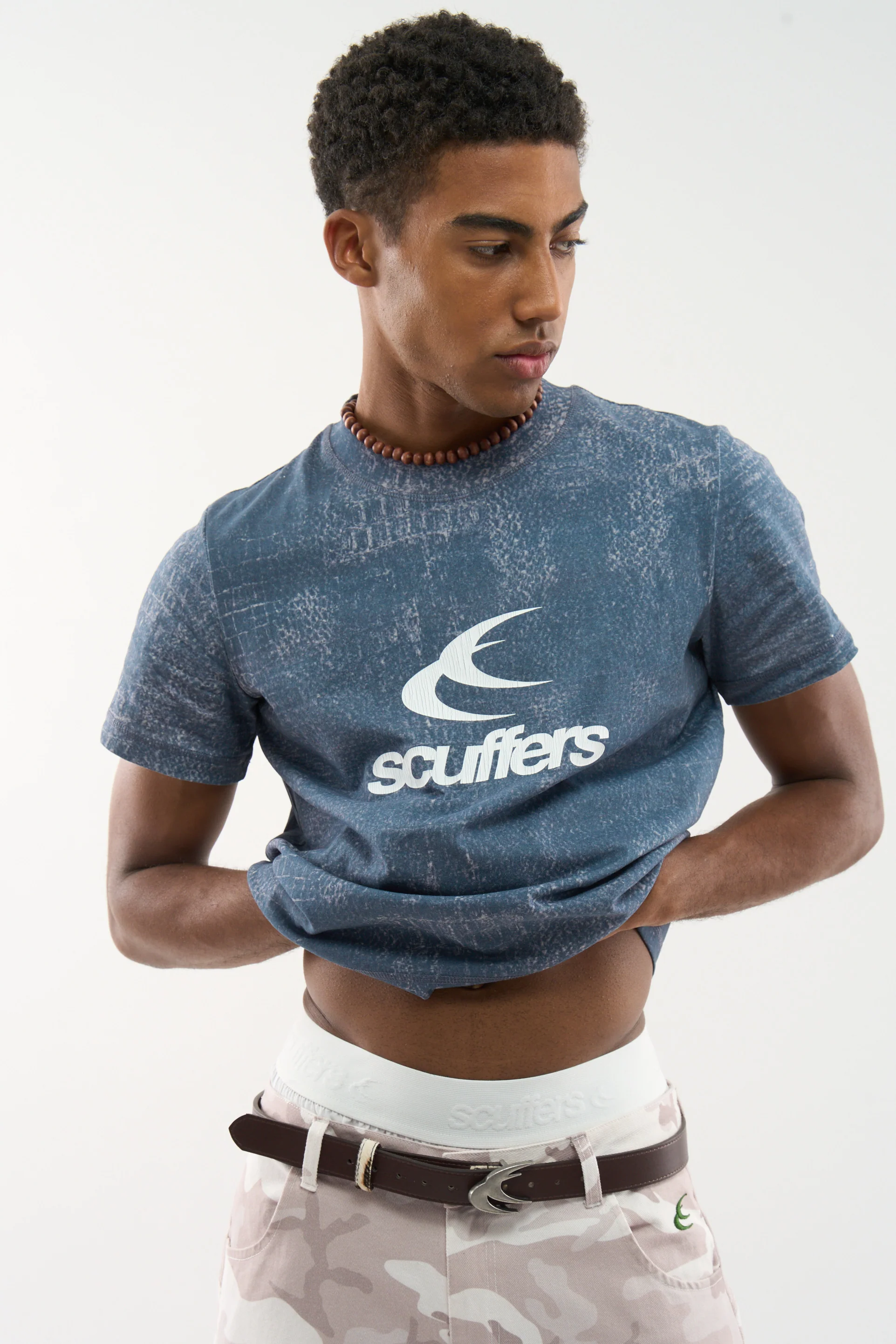 Crocodile Navy Fitted T-Shirt - Image 2
