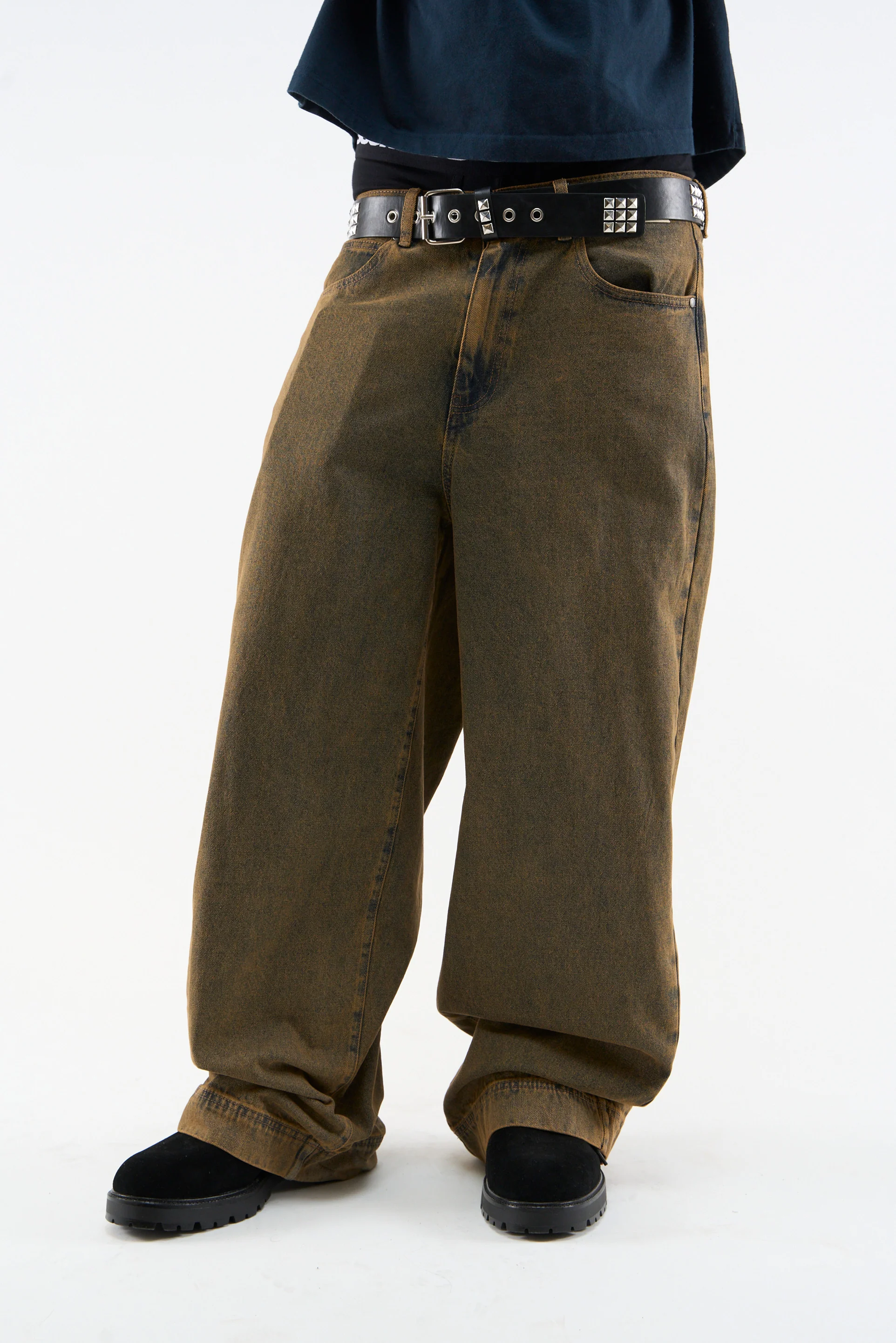 EA Brown Pants - Image 3