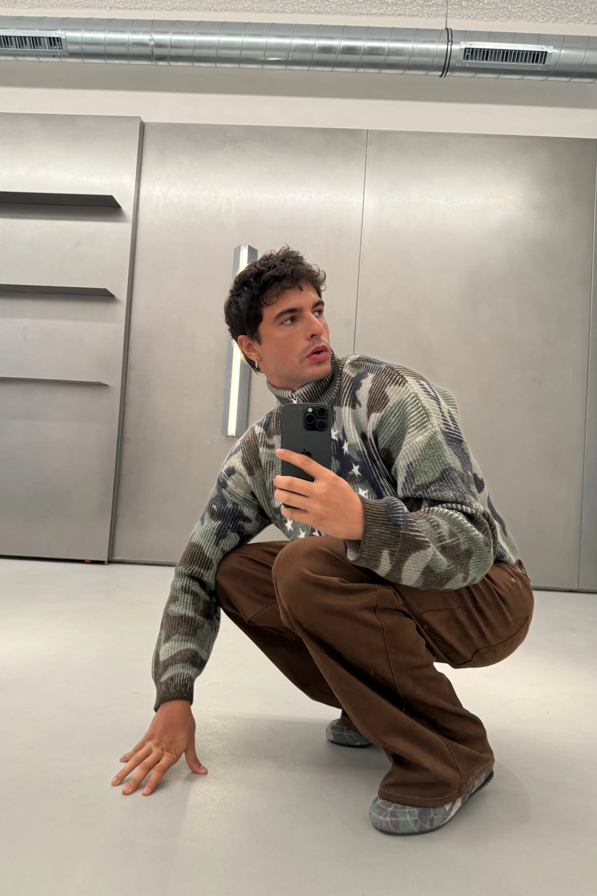 Ea Camo Knit Zipper - Image 6