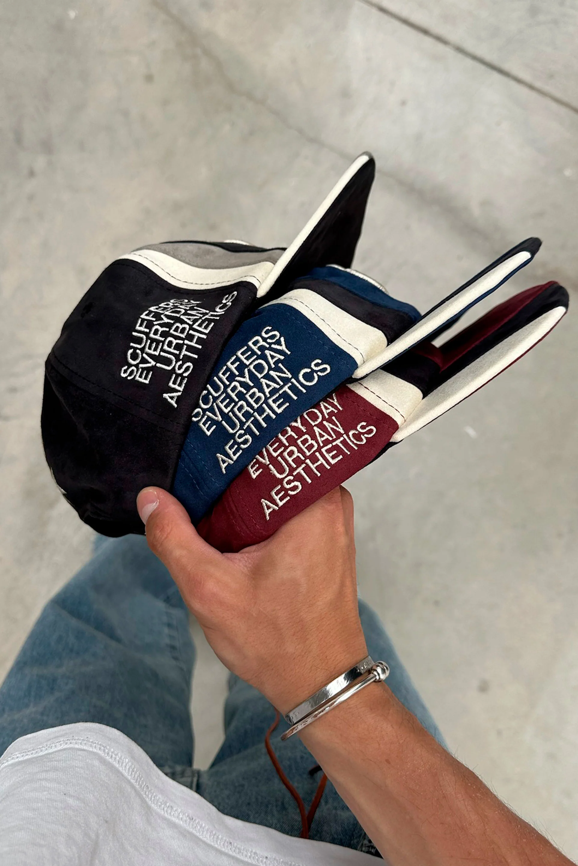 Effortless Burgundy Cap - Image 4
