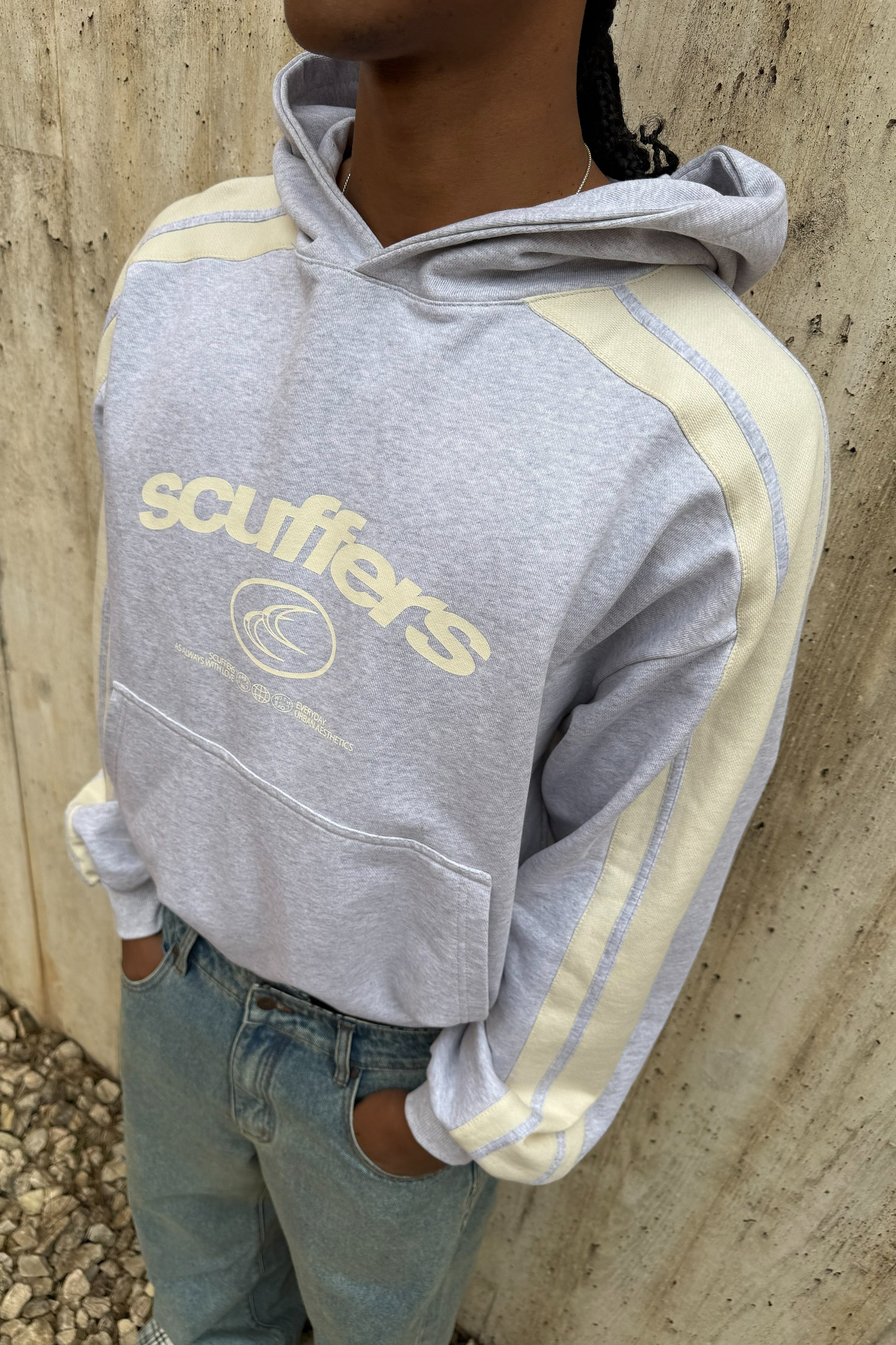 Effortless Light Grey Hoodie - Image 4