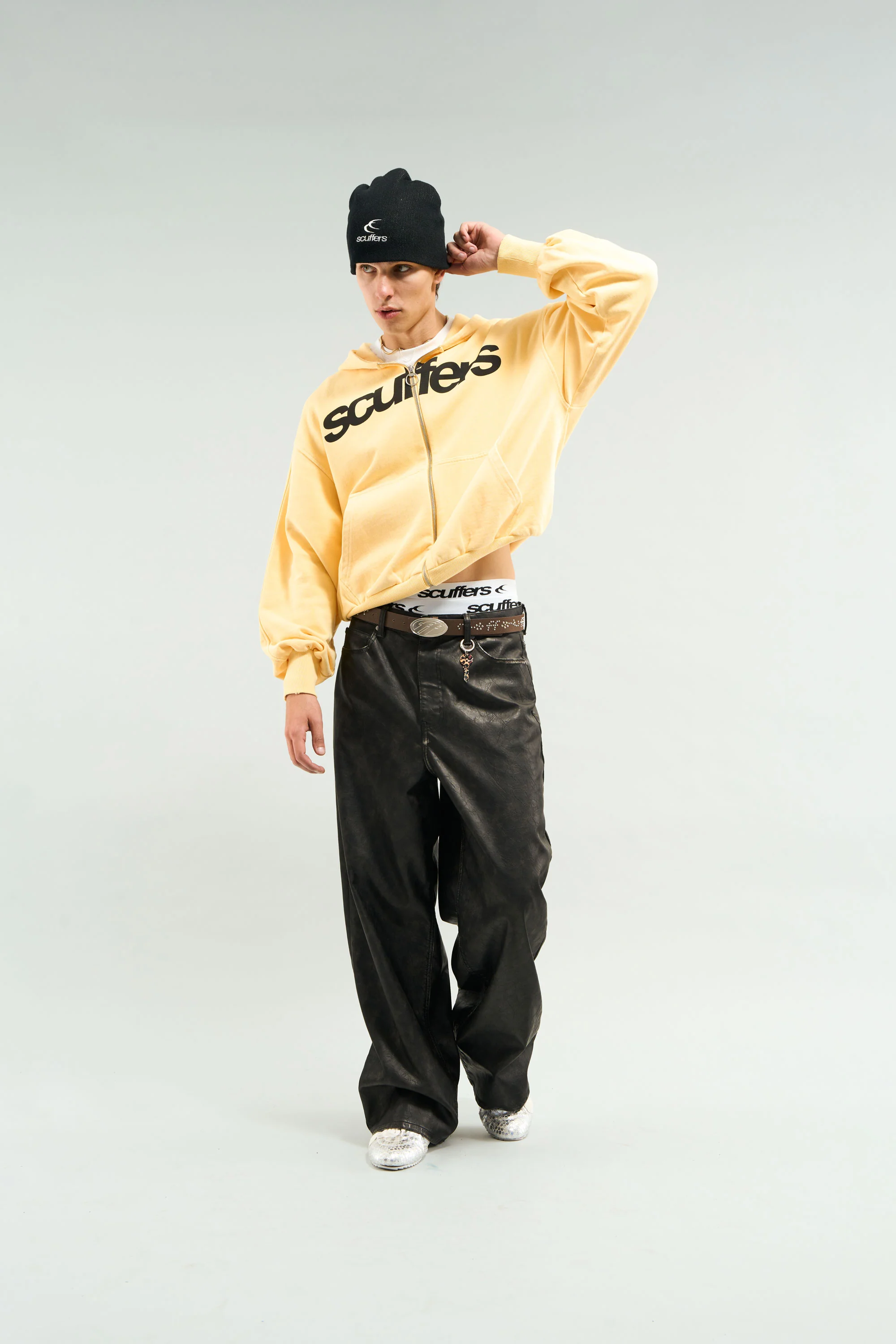 Essential Yellow Zipper - Image 5