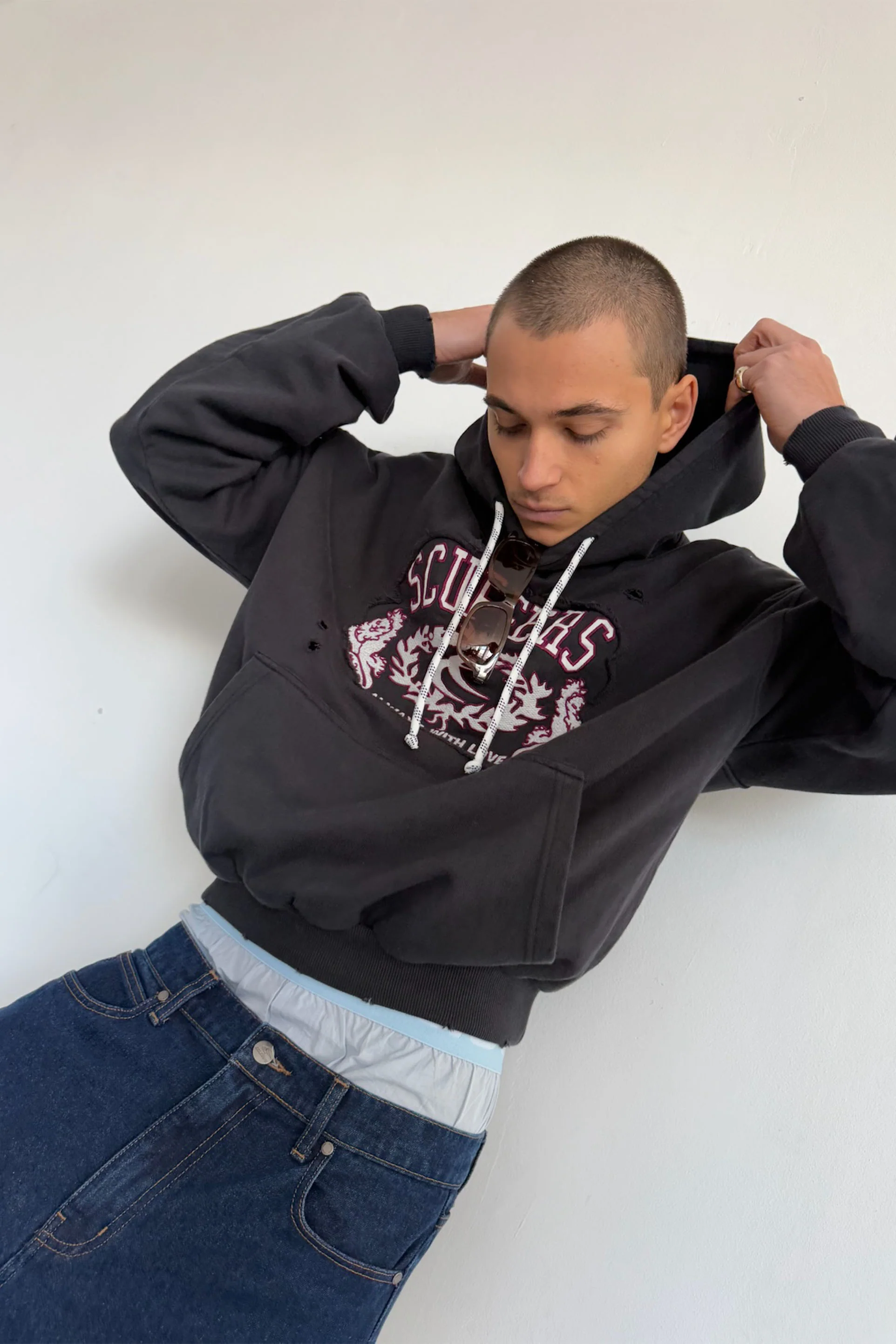 Eu Dark Hoodie - Image 5