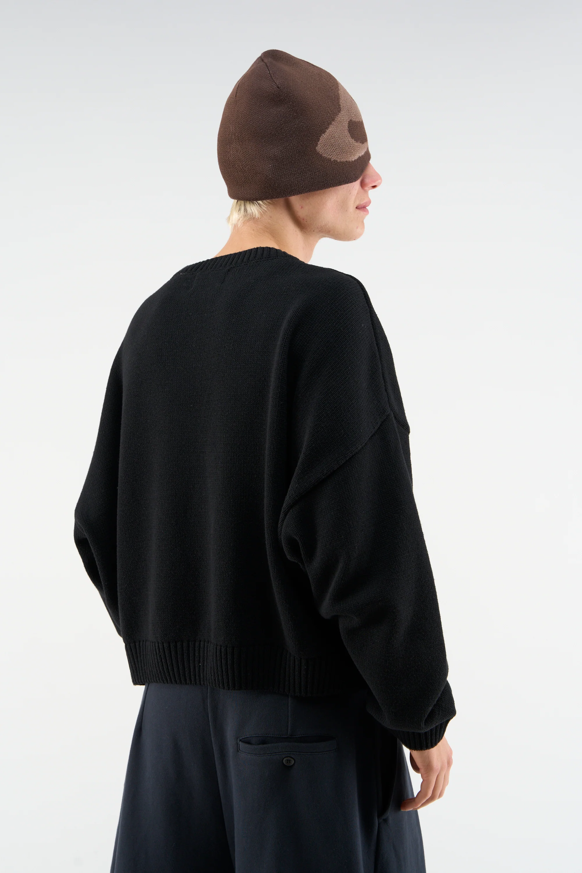 Flag Dark Knit - Image 2