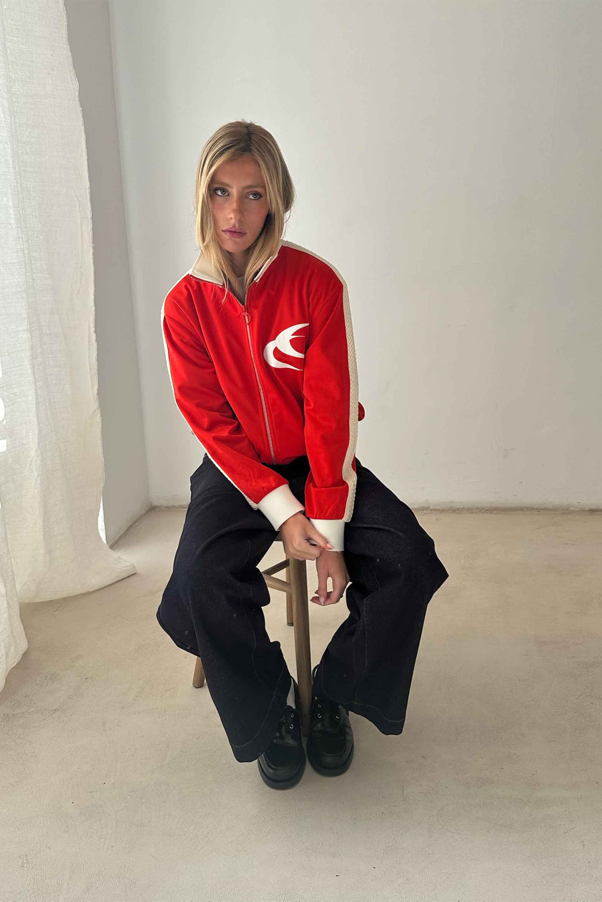 Gallery Red Suit Jacket - Image 2