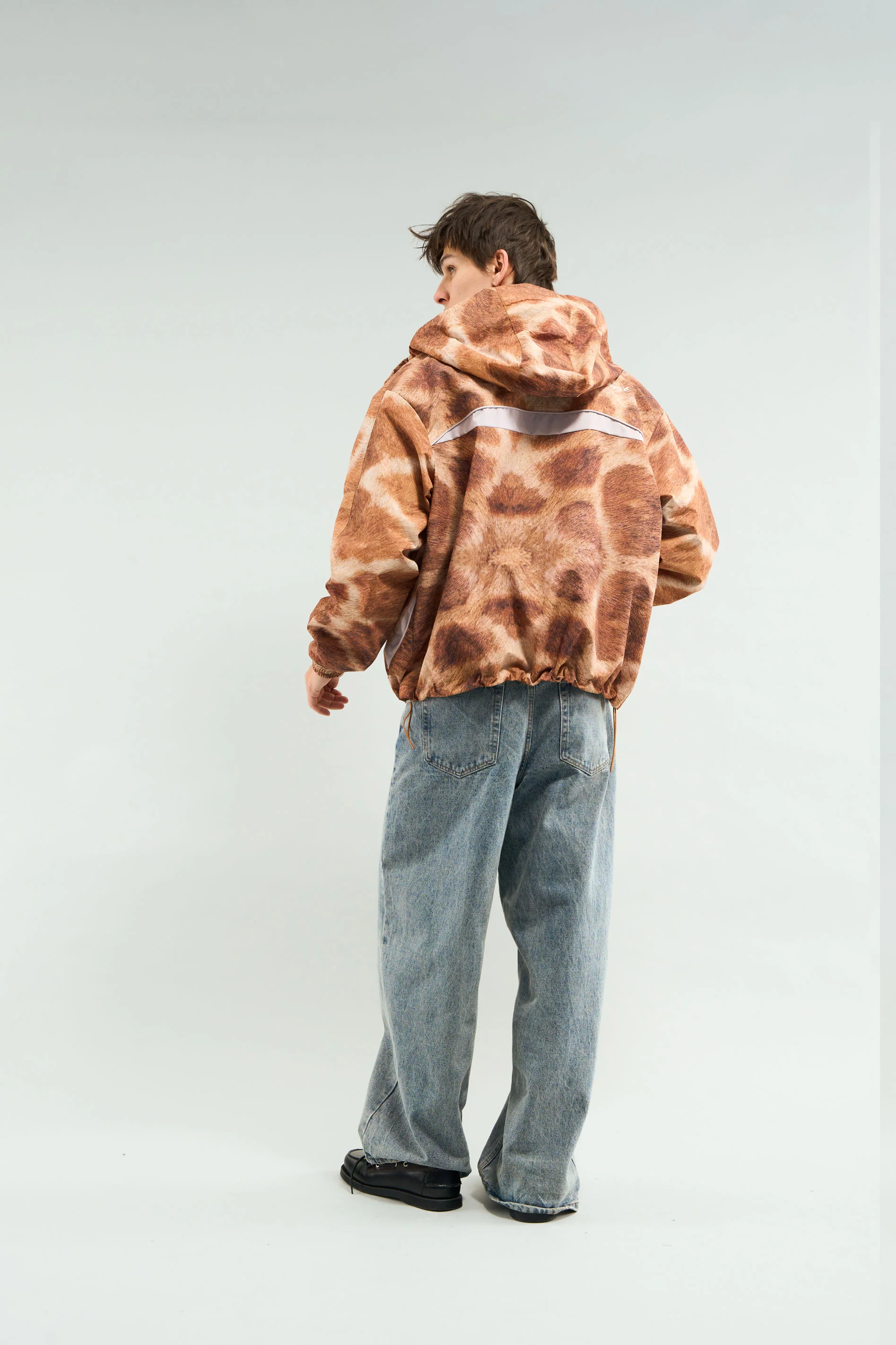 Giraffe Windbreaker - Image 5