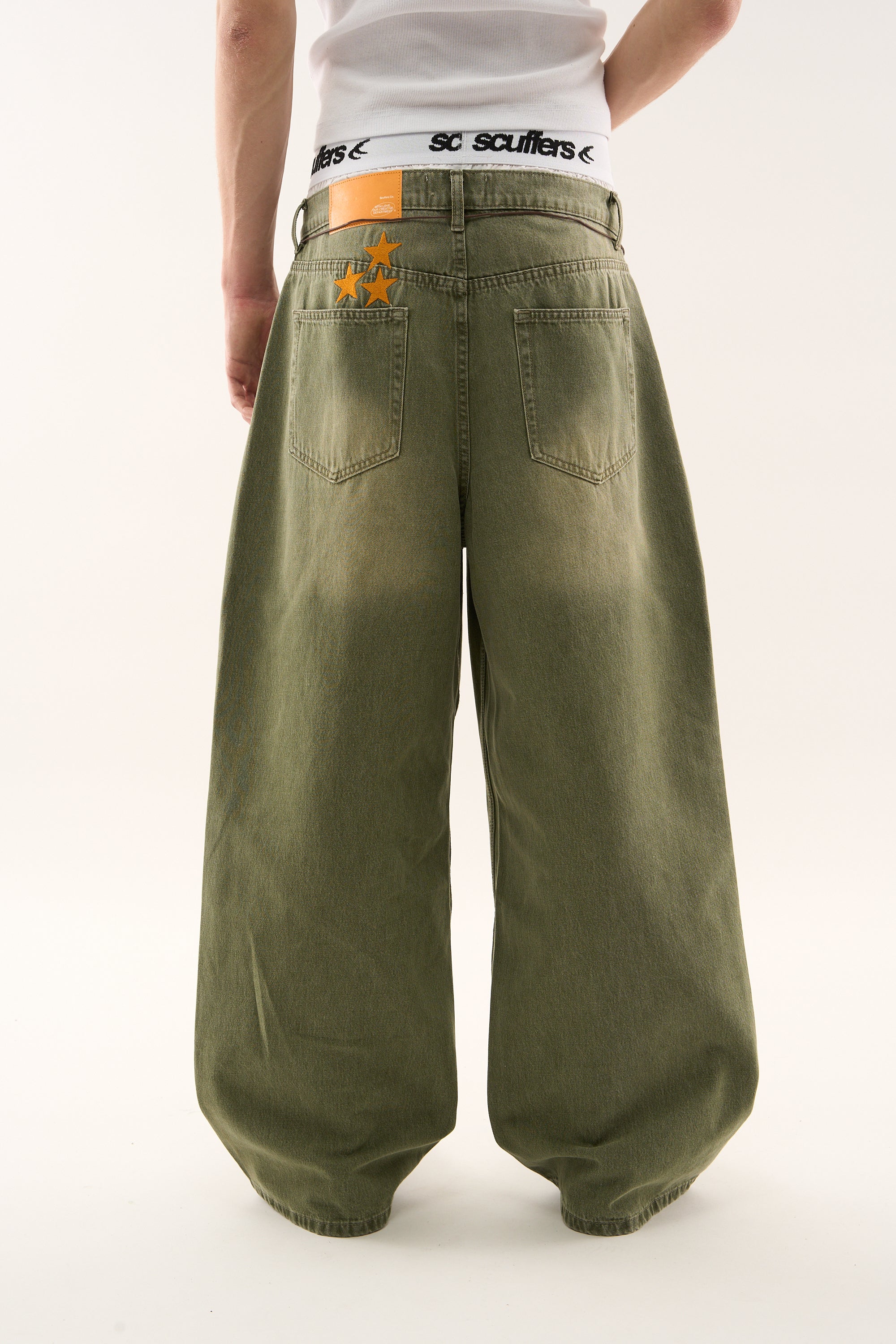Jumbo Pants Green - Image 5
