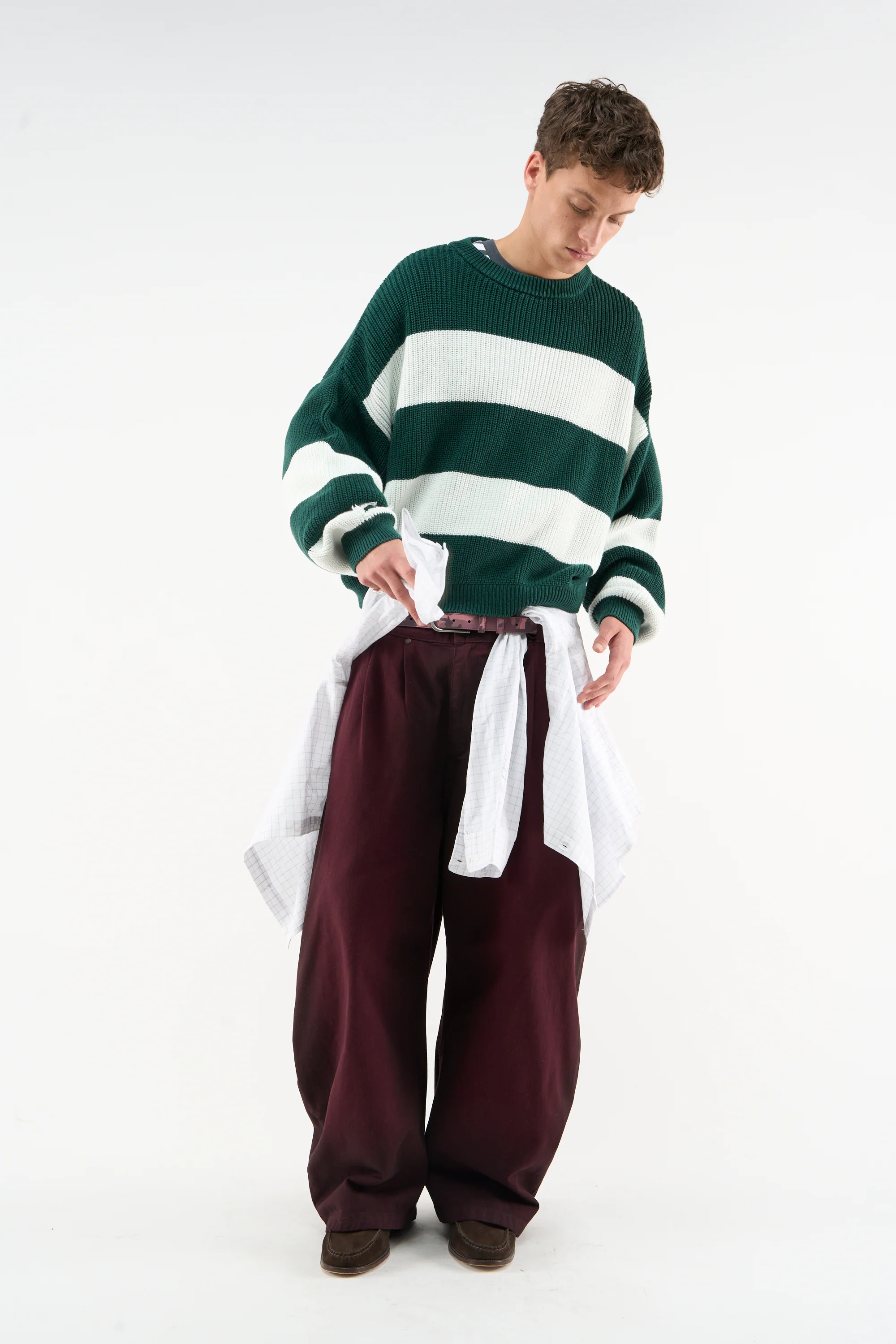 Hole Green & White Knit - Image 2
