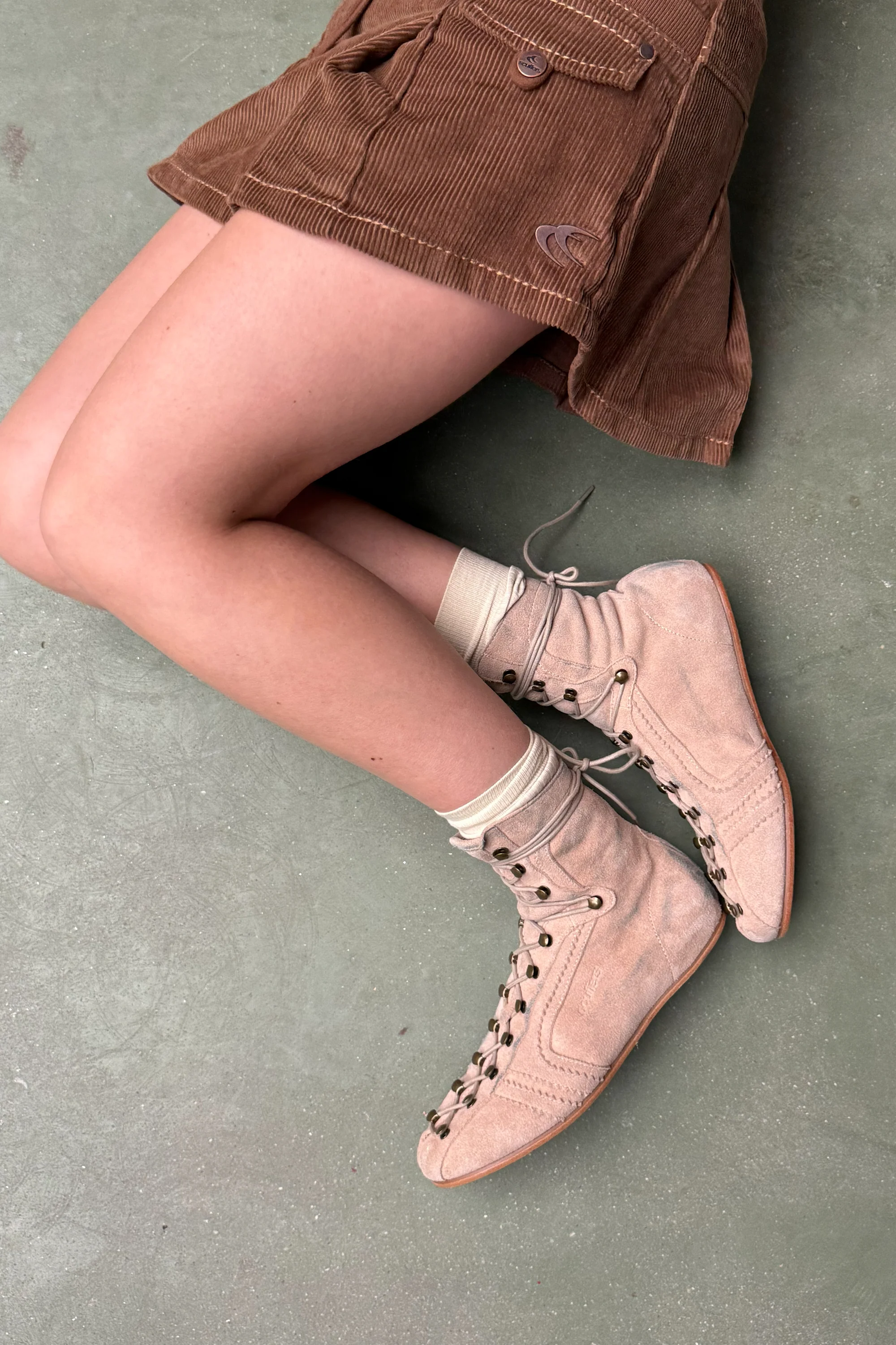 Iconic Ecru Suede Boots - Image 10