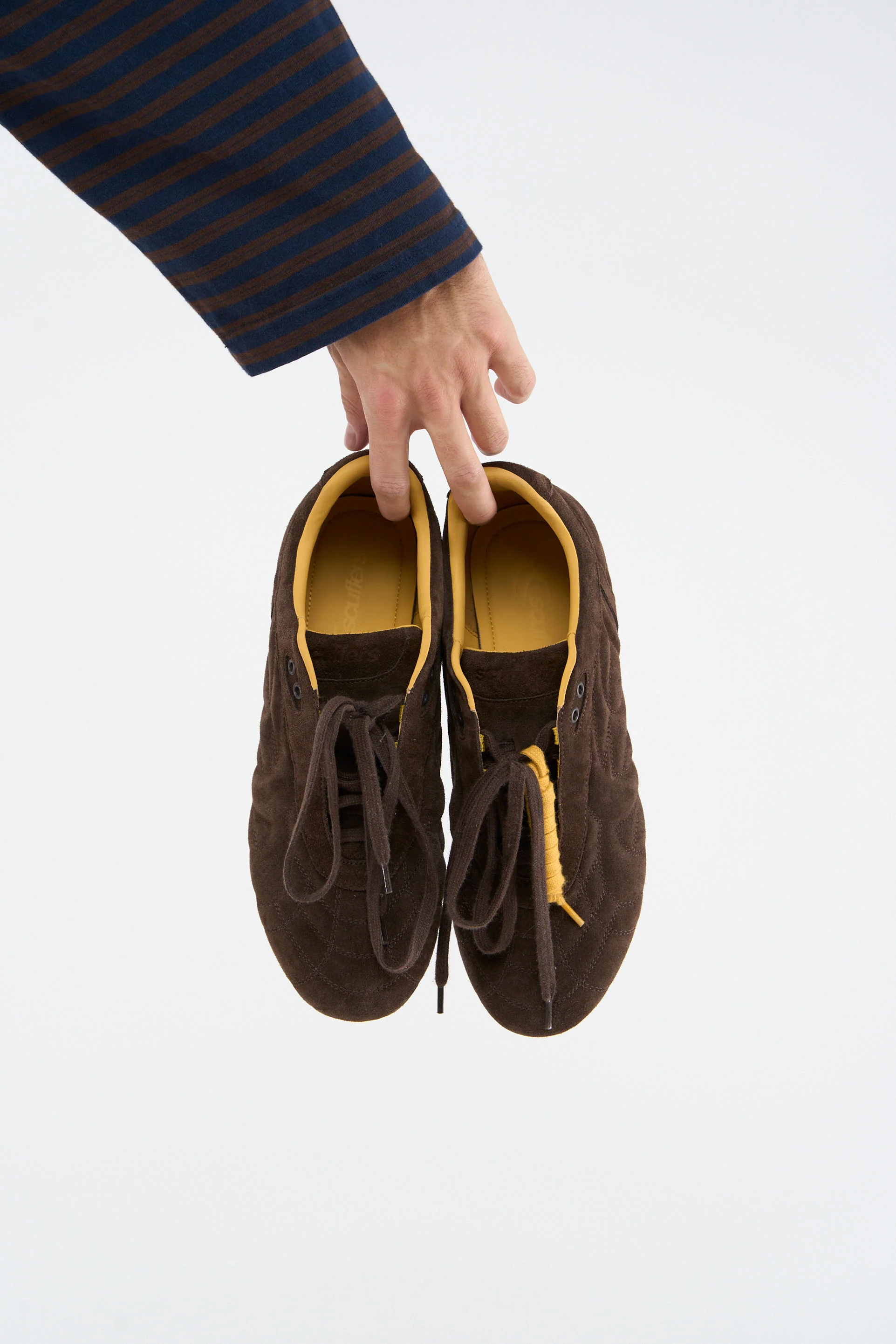 Iconic Suede Brown Sneaker - Image 11