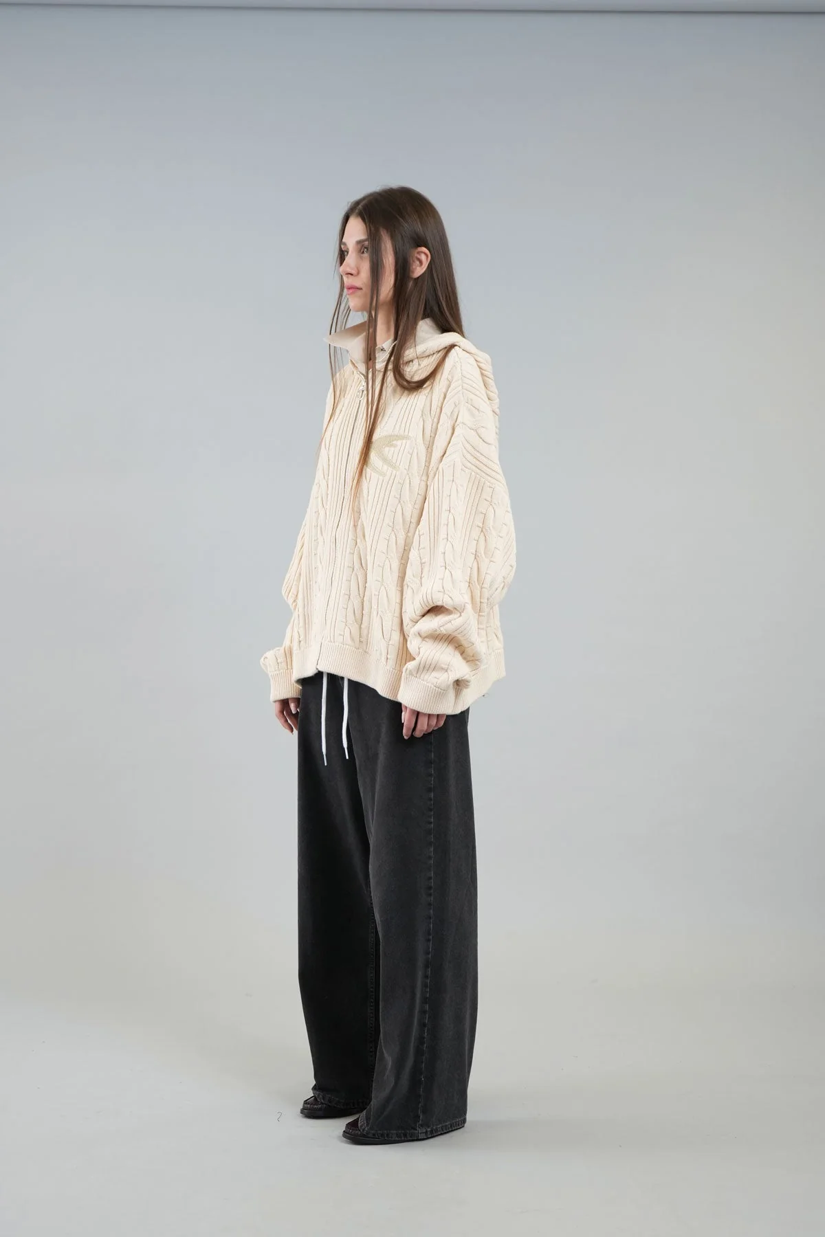 Latte Ecru Zipper Knit - Image 9