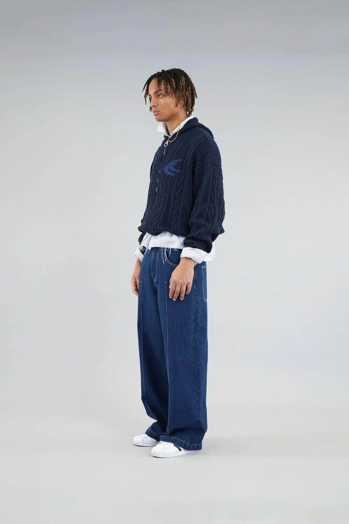 Latte Navy Zipper Knit - Image 4