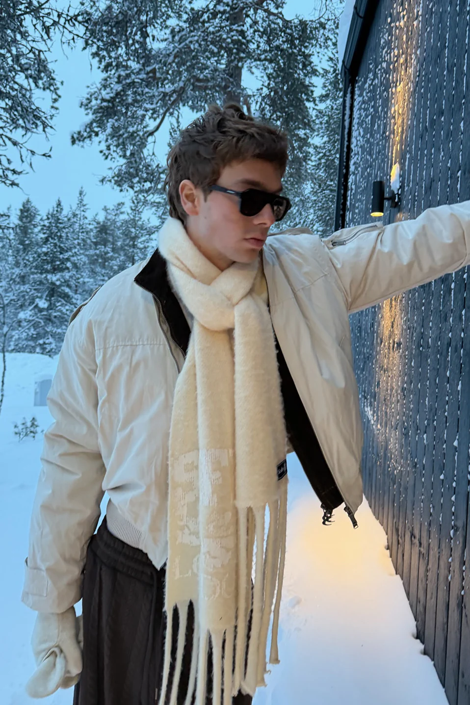 London Ecru Scarf - Image 6
