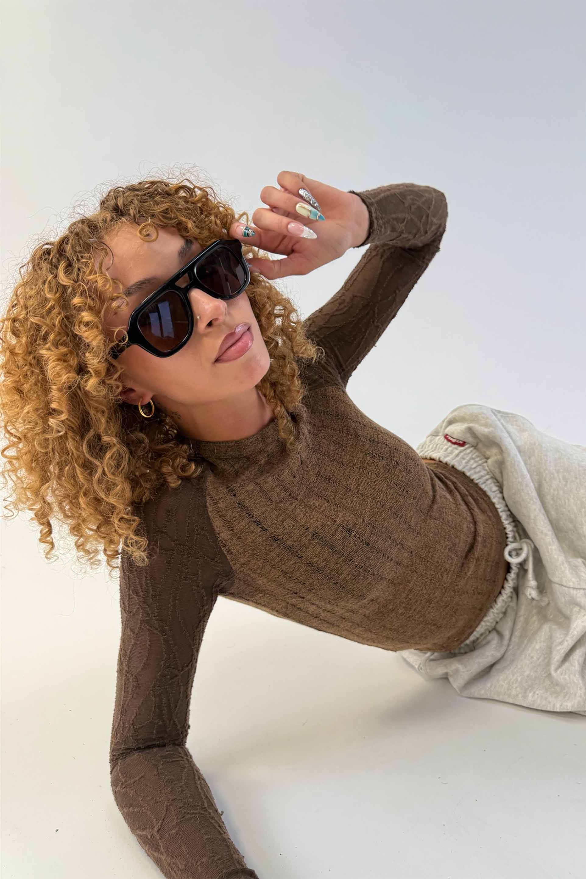 Luci Brown Longsleeve - Image 4