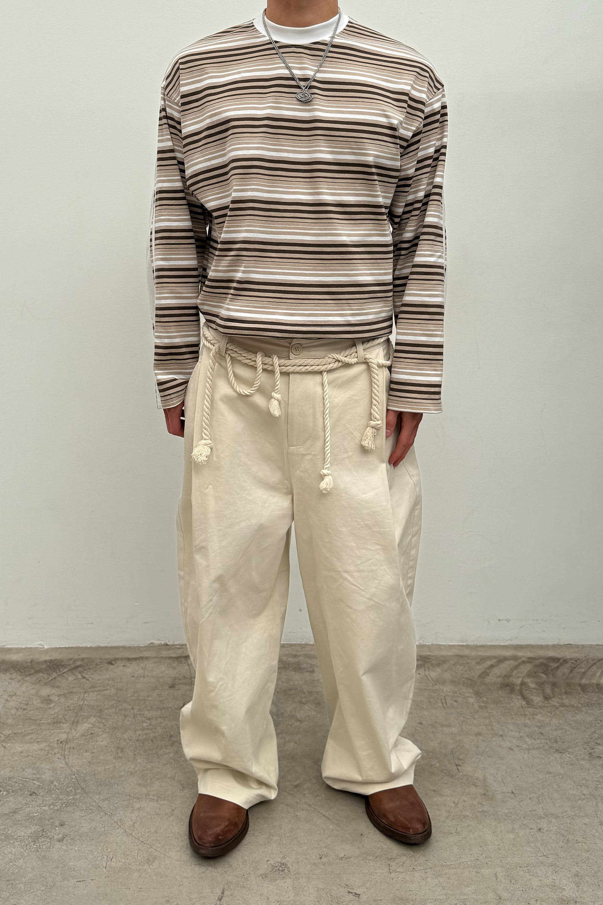 Manual Beige Pants - Image 7