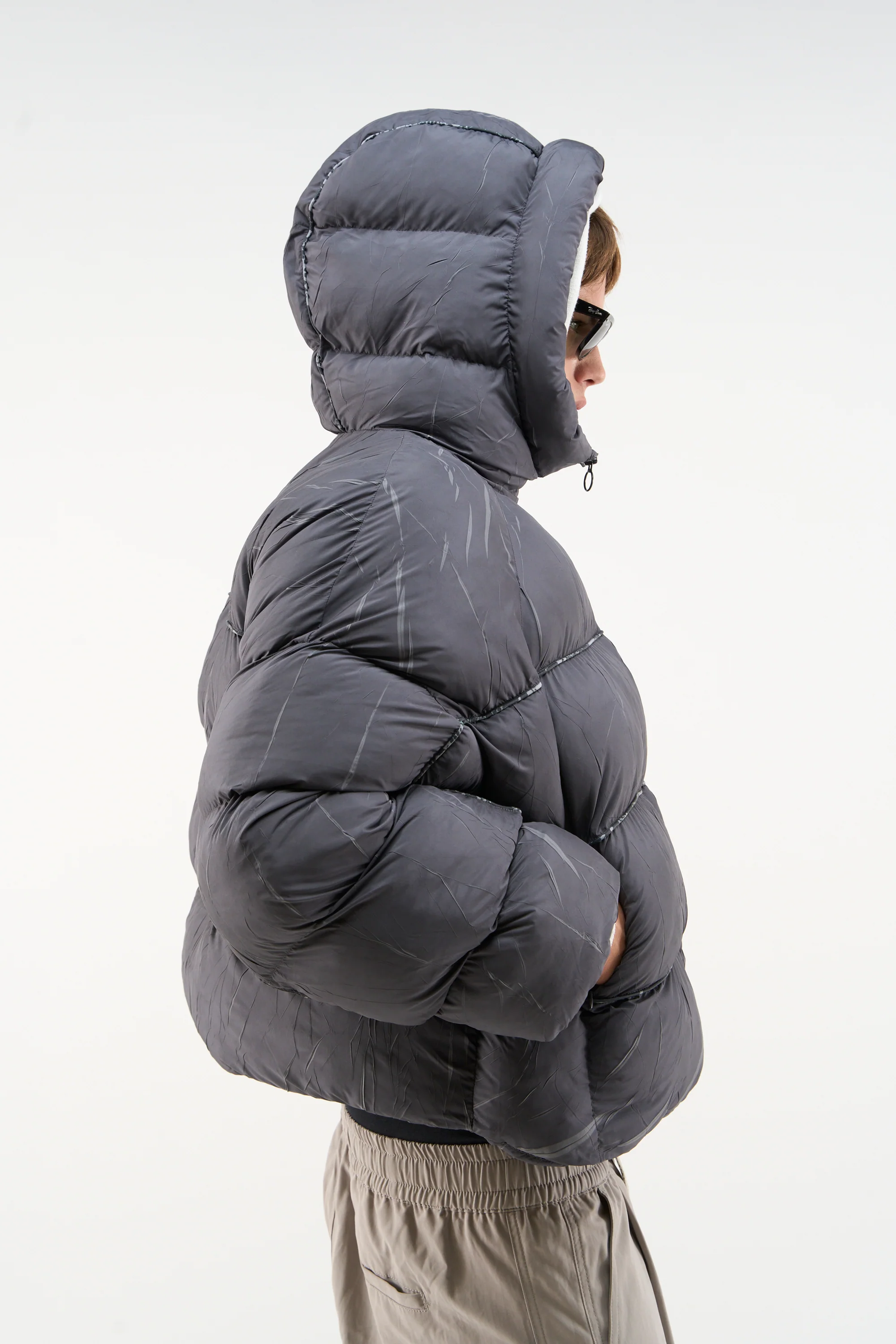 Marble Dark Grey Puffer Jacket - Image 4