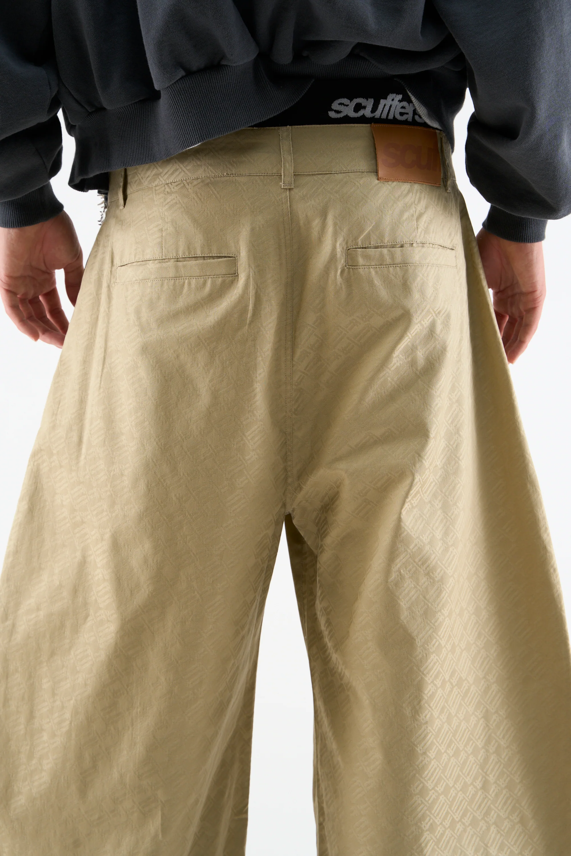 Monogram Shell Beige Pants - Image 5