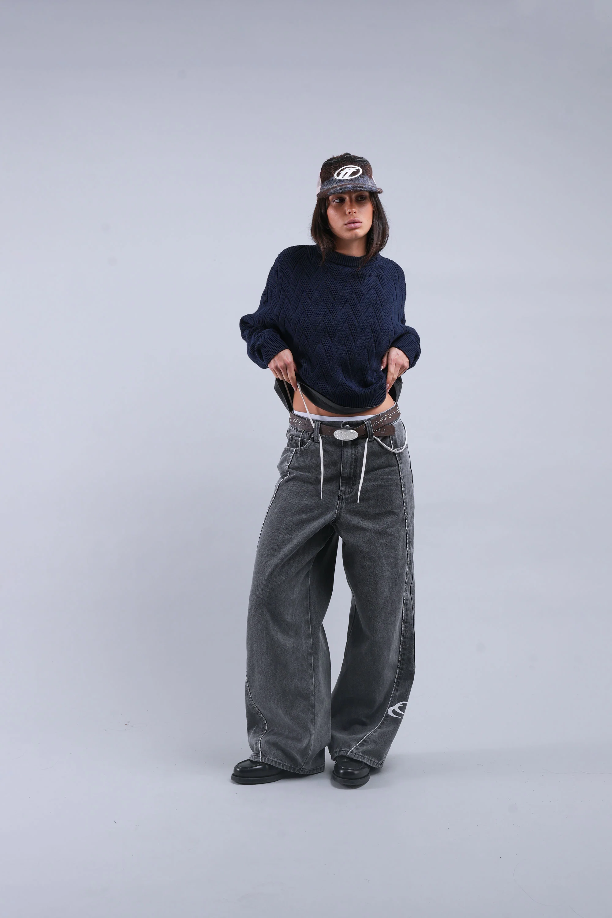 Mowa Grey Pants - Image 5