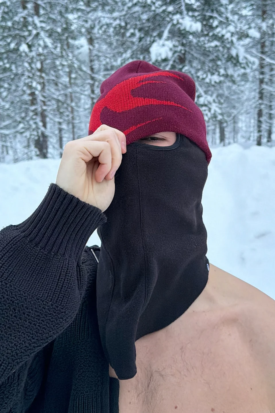 New Amore Burgundy Beanie - Image 2