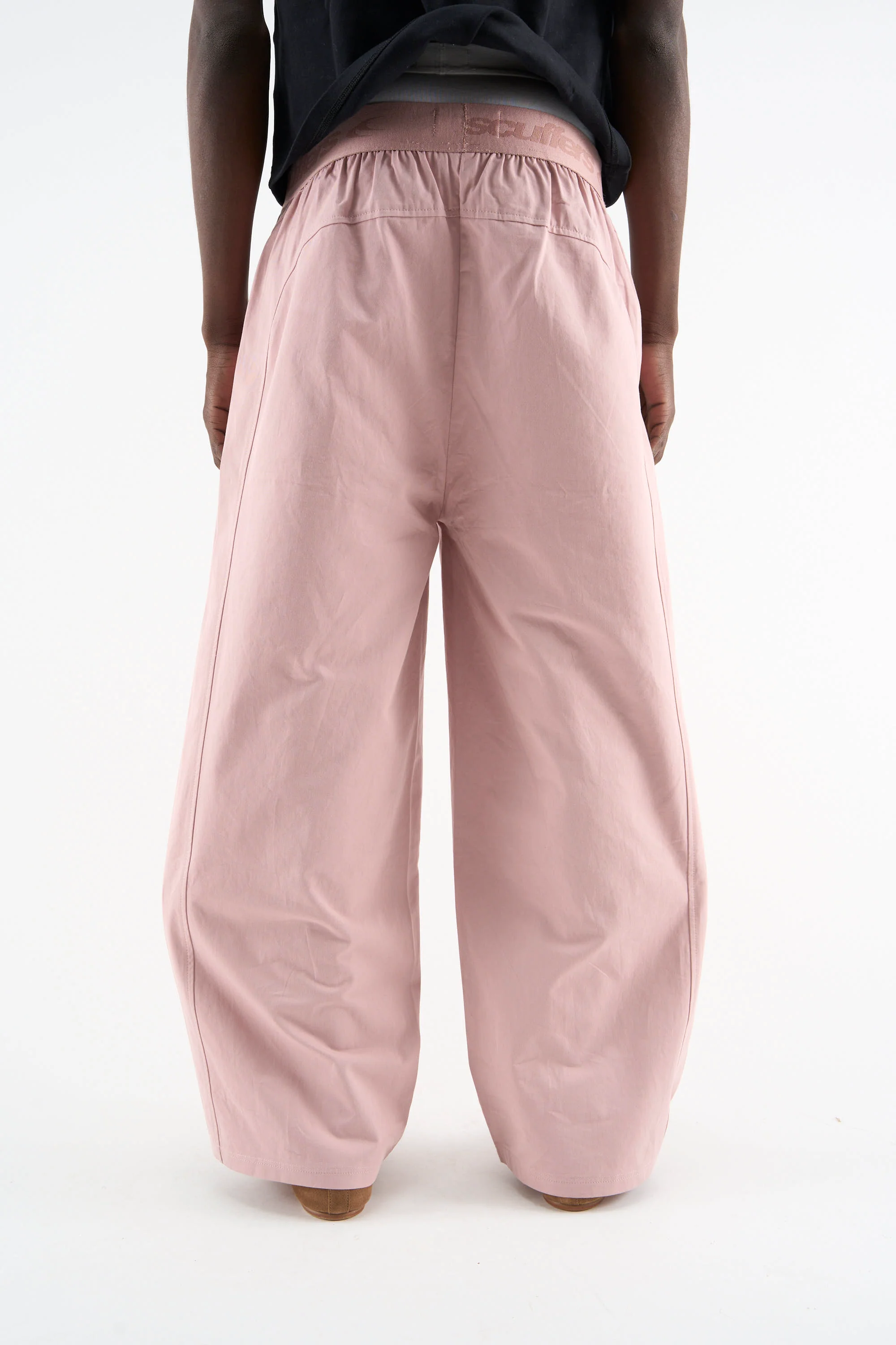 New EDS Pink Pants - Image 4
