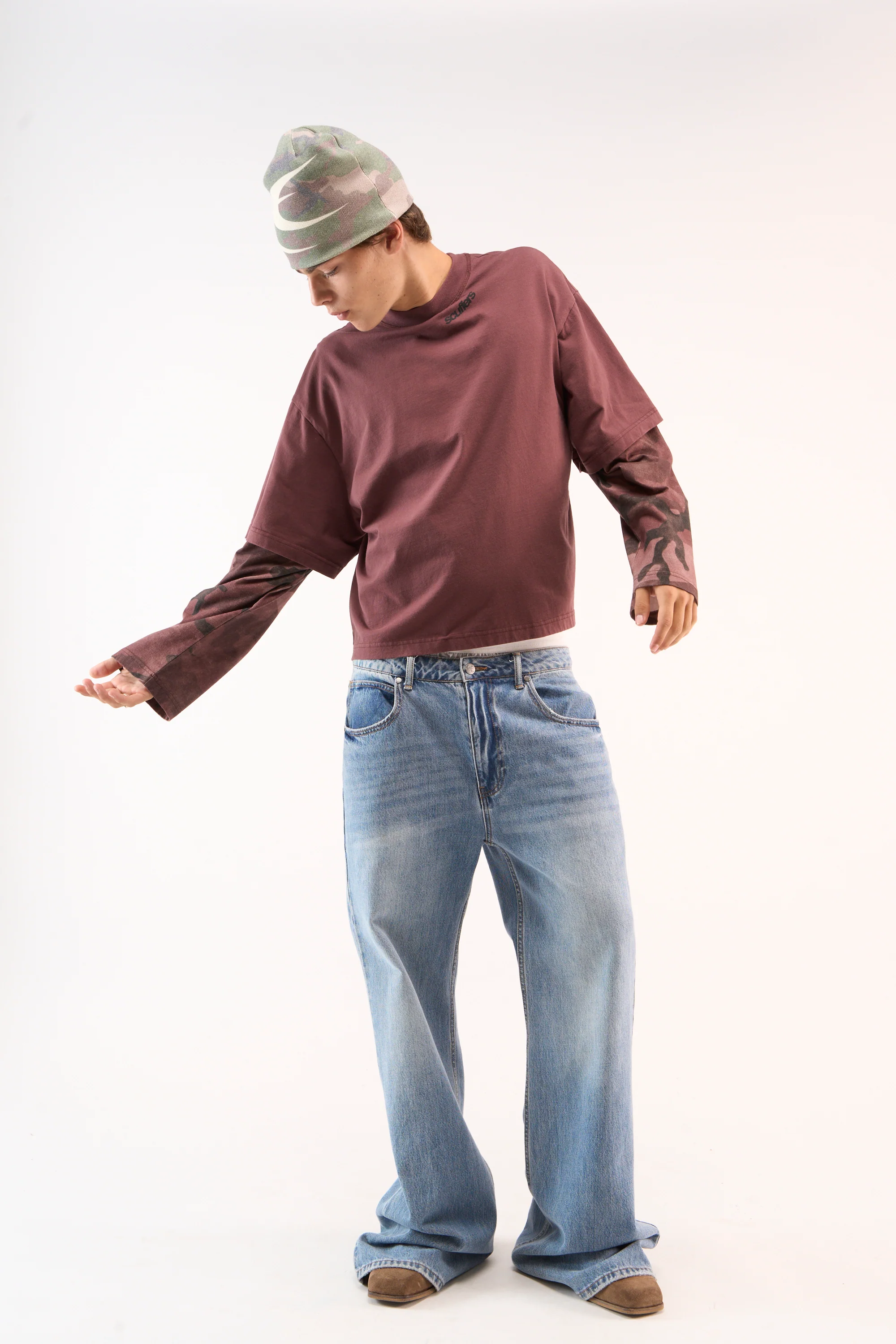 New Kurtis Burgundy Longsleeve - Image 4