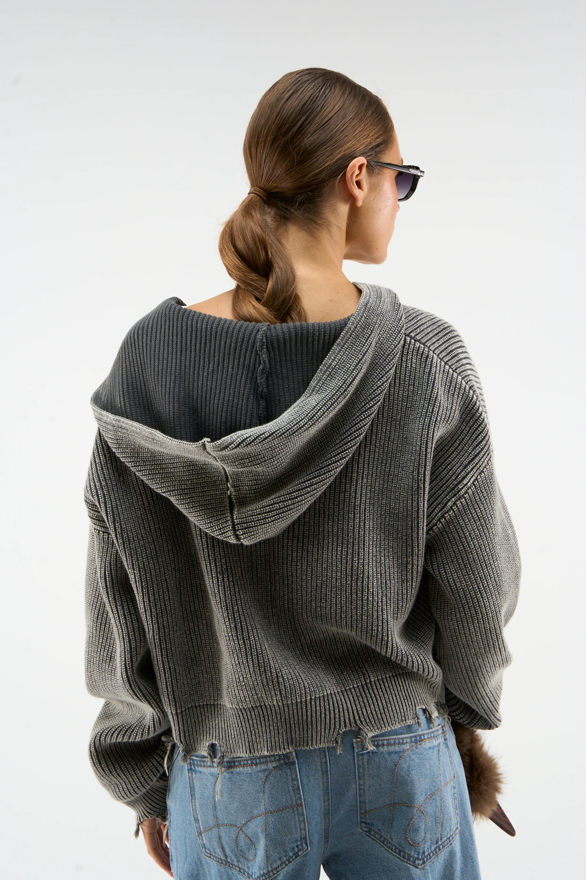 New Light Dark Buzz Knit Zipper - Image 3