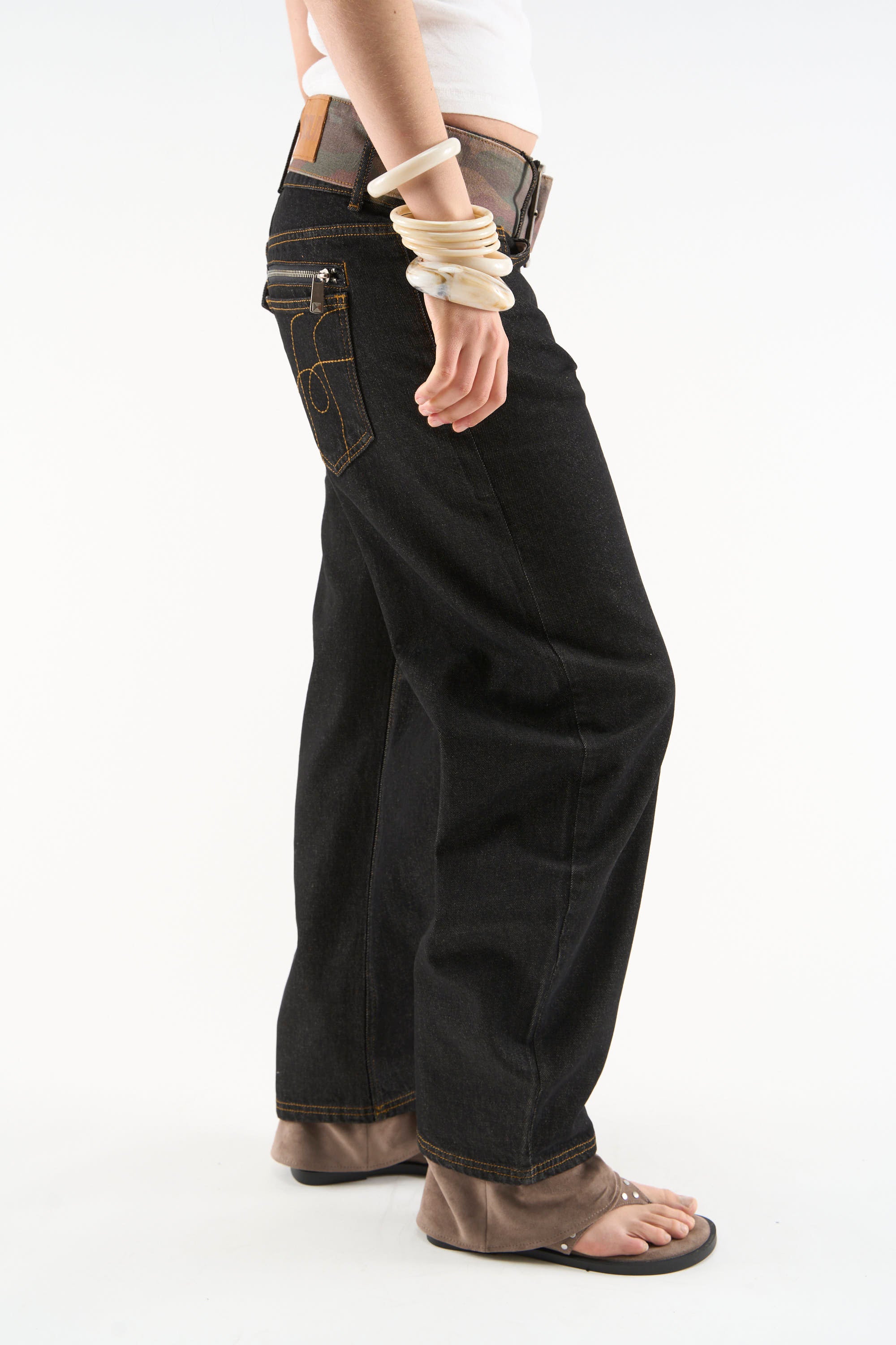 New Silvons Brown Pants - Image 6