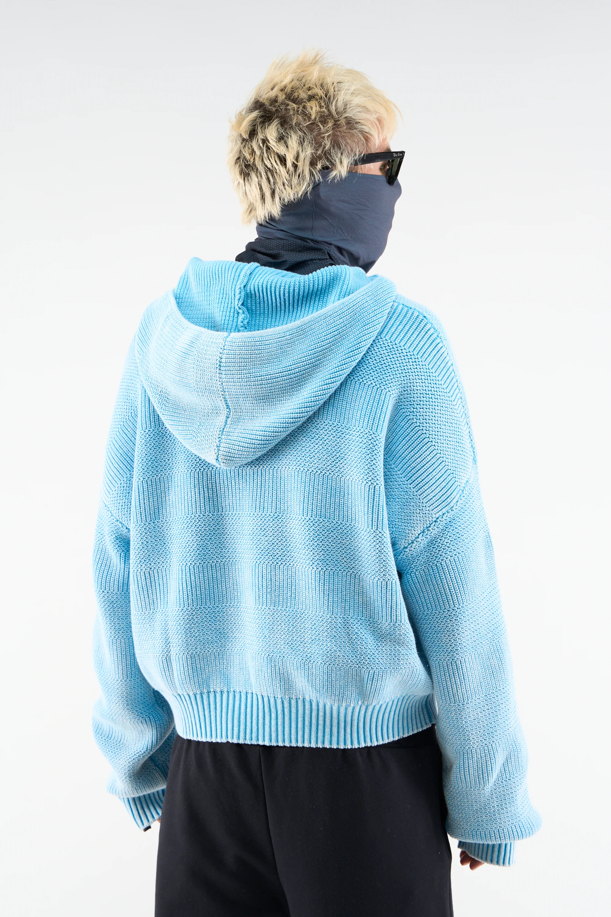 Nowhere Blue Knit Zipper - Image 3