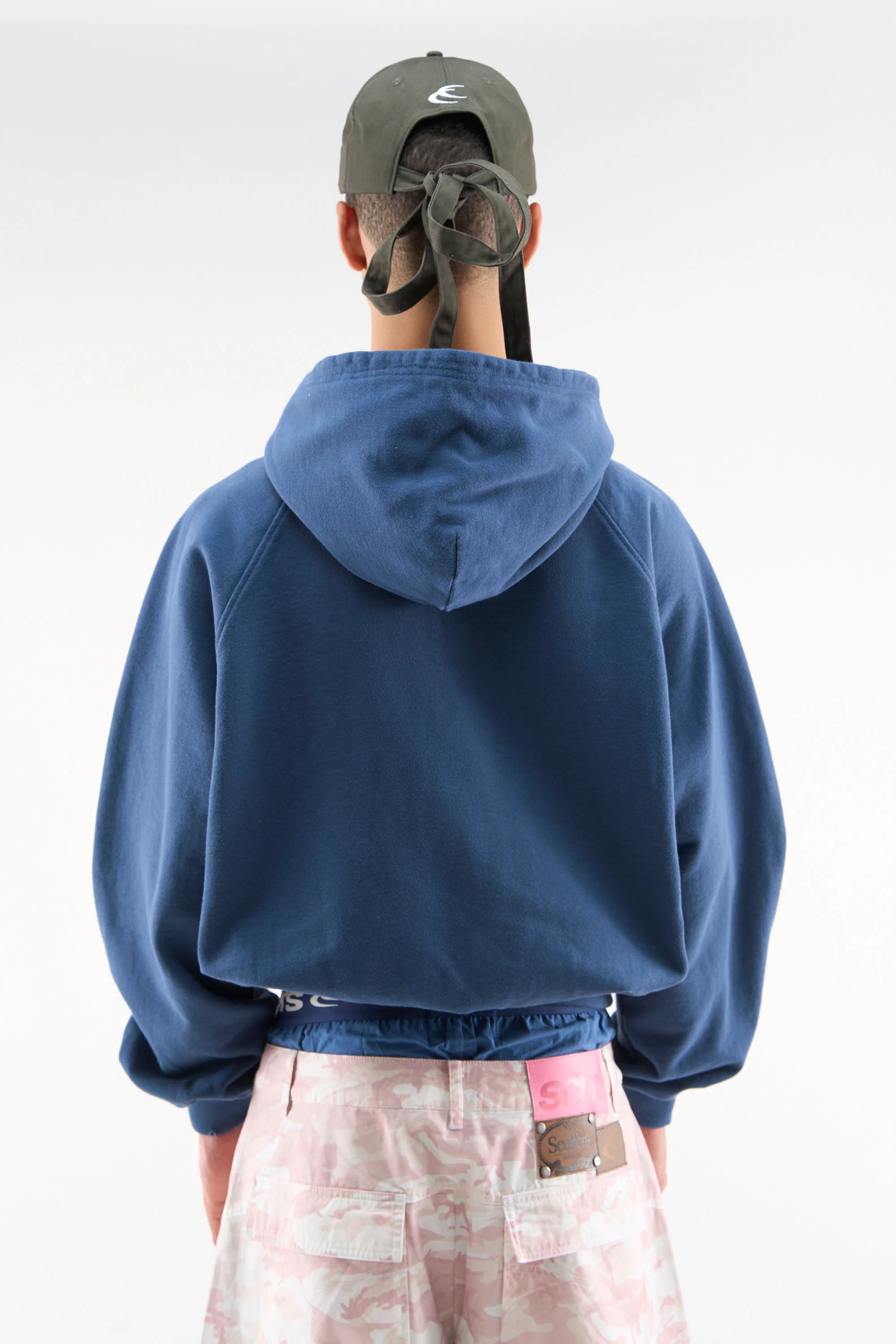 Omega Navy Zipper - Image 3