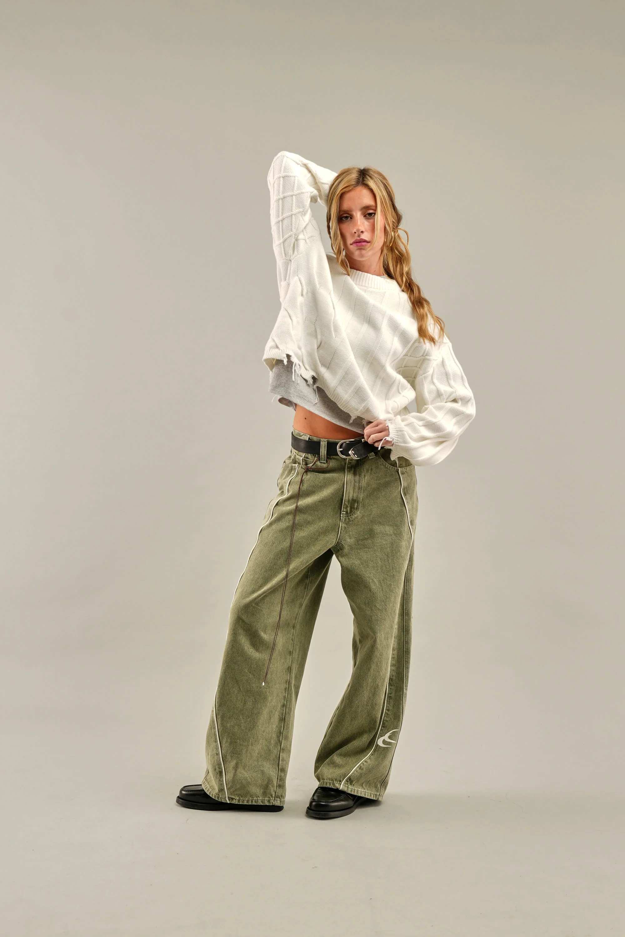 Oversized White Trench Jersey - Image 6