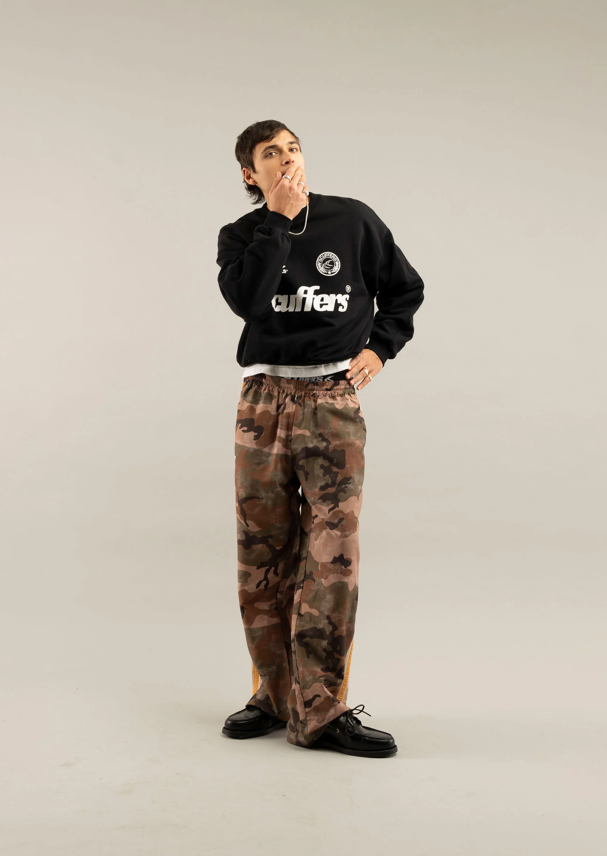 Pearl Black Crewneck - Image 5