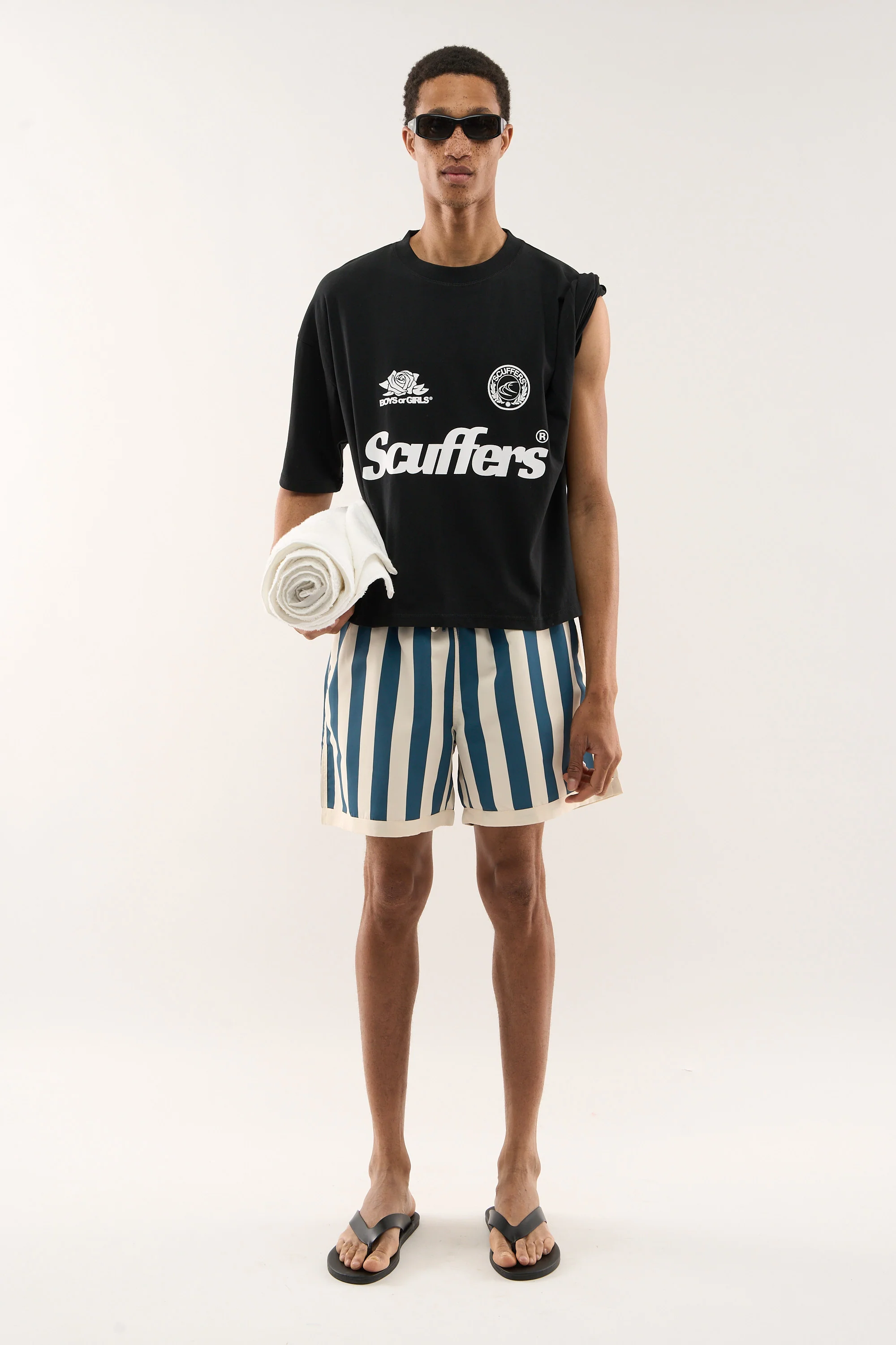 Pearl Black T-Shirt - Image 2