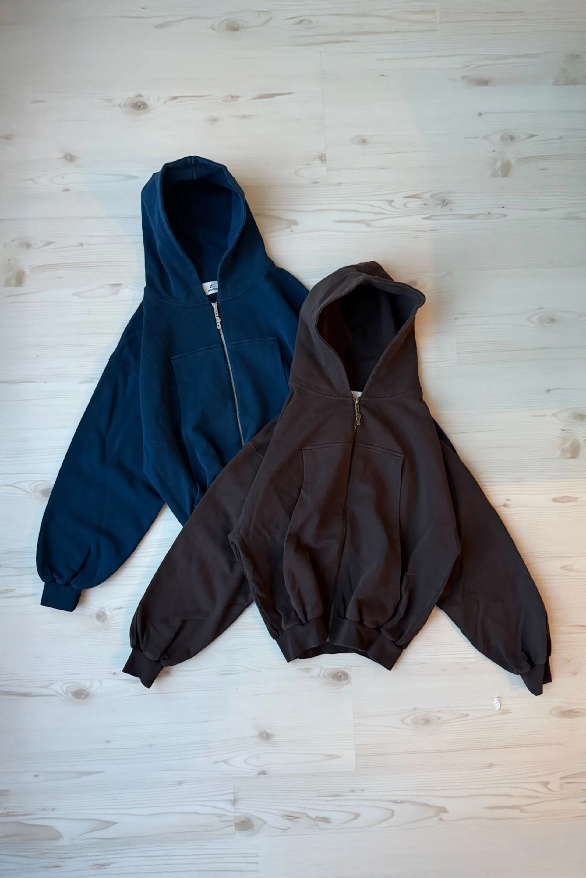 Pick Pocket Navy Zipper - Image 6