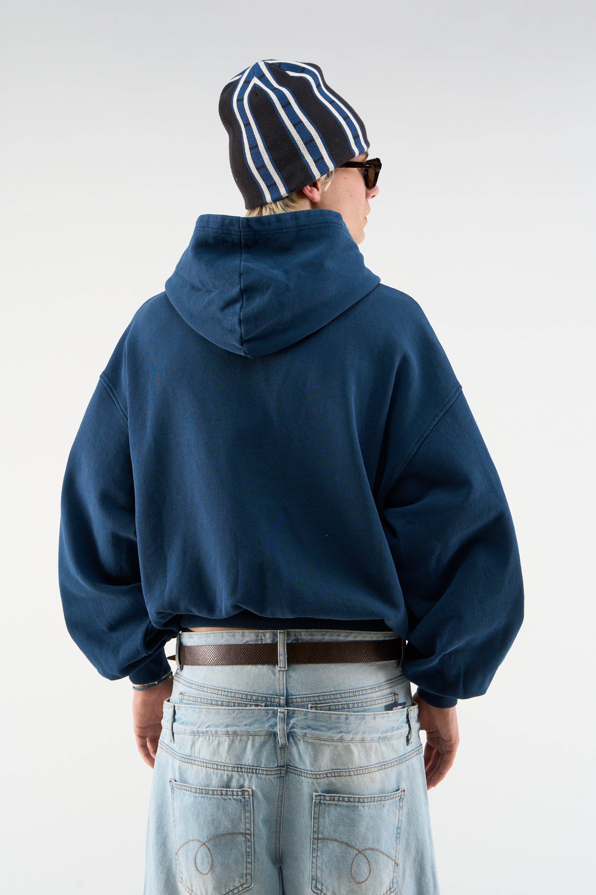 Pick Pocket Navy Zipper - Image 3