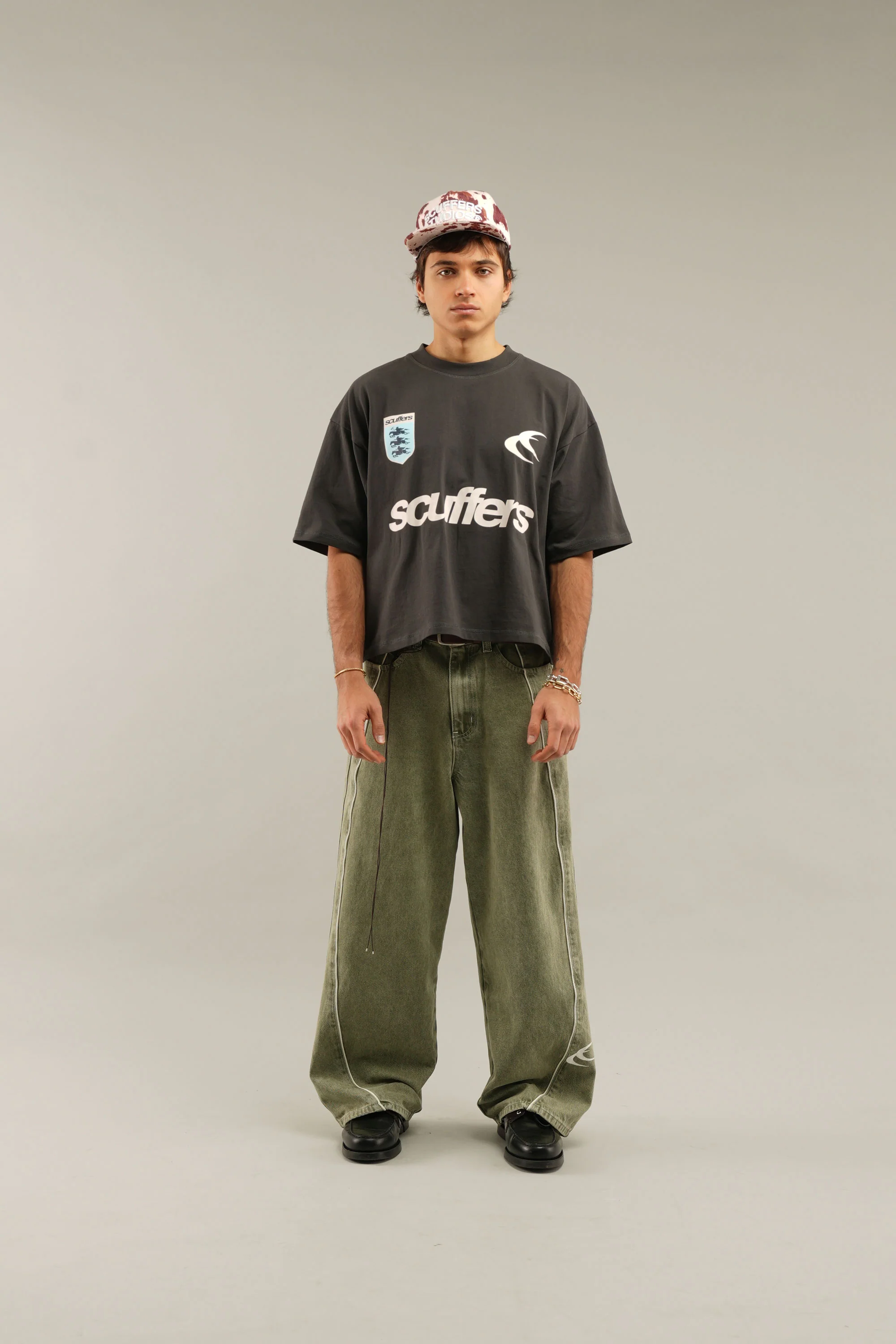 Picnic Dark T-Shirt - Image 4