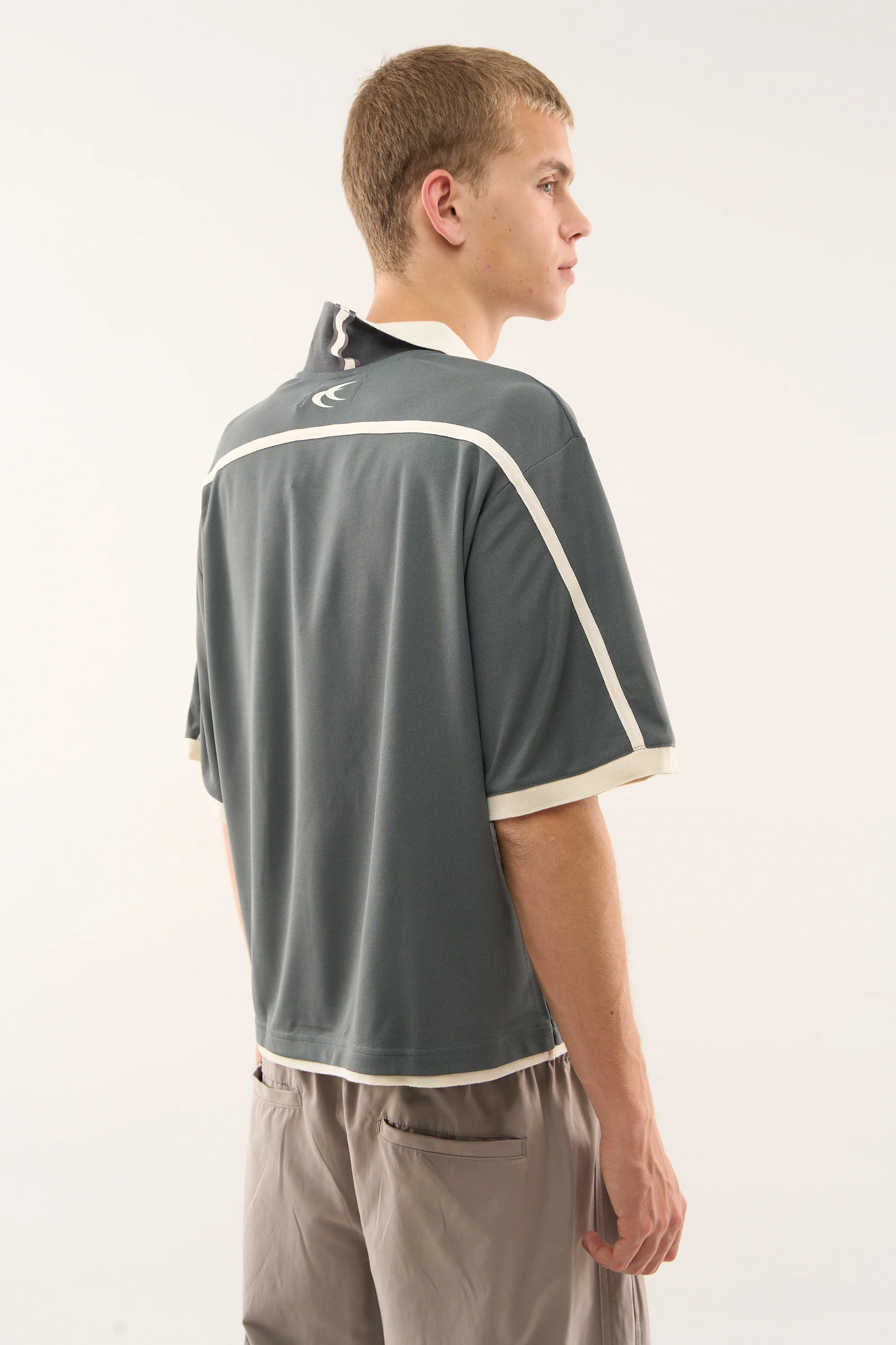 Podium Black T-shirt - Image 6