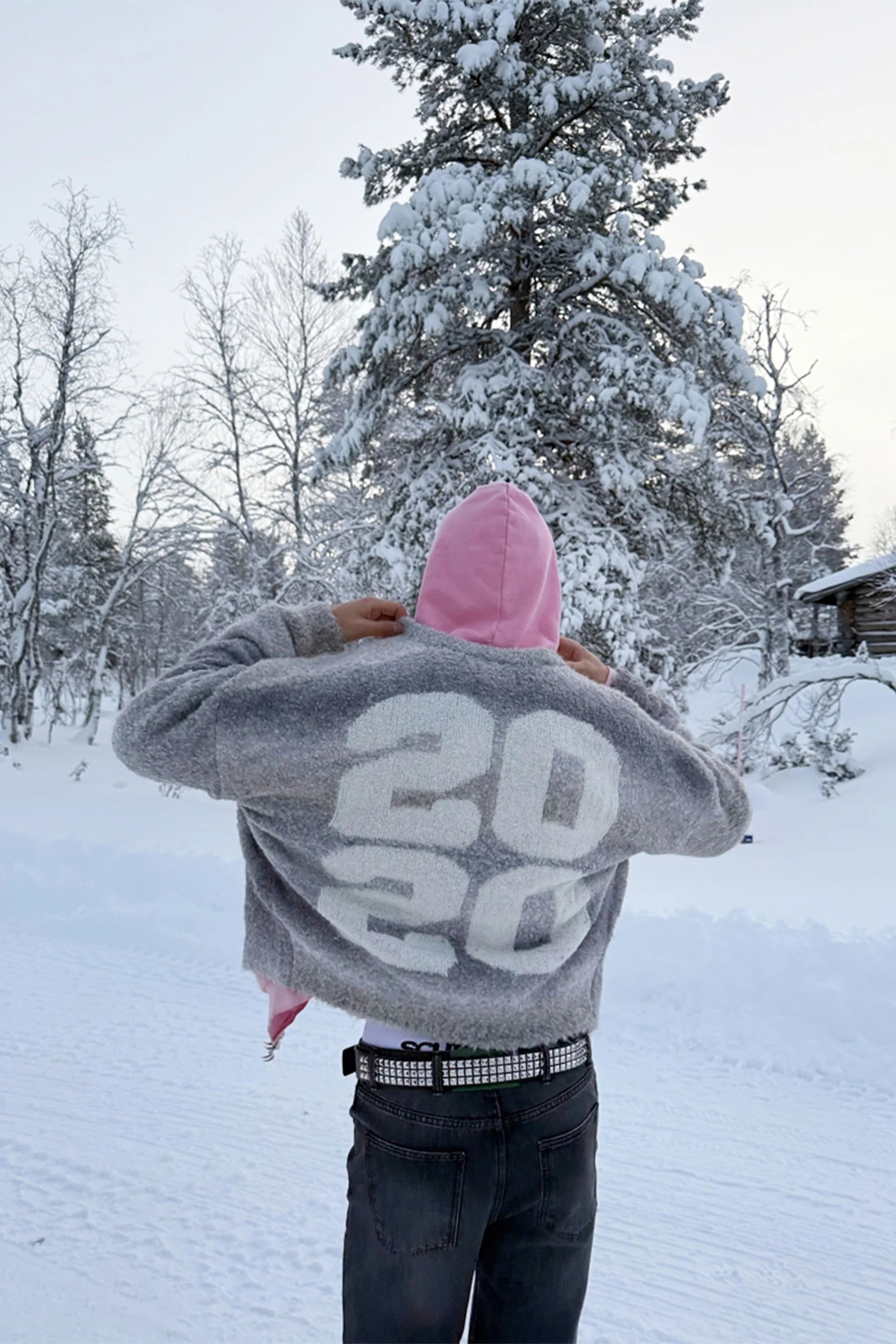Quarter Grey Zipper Knit - Image 8