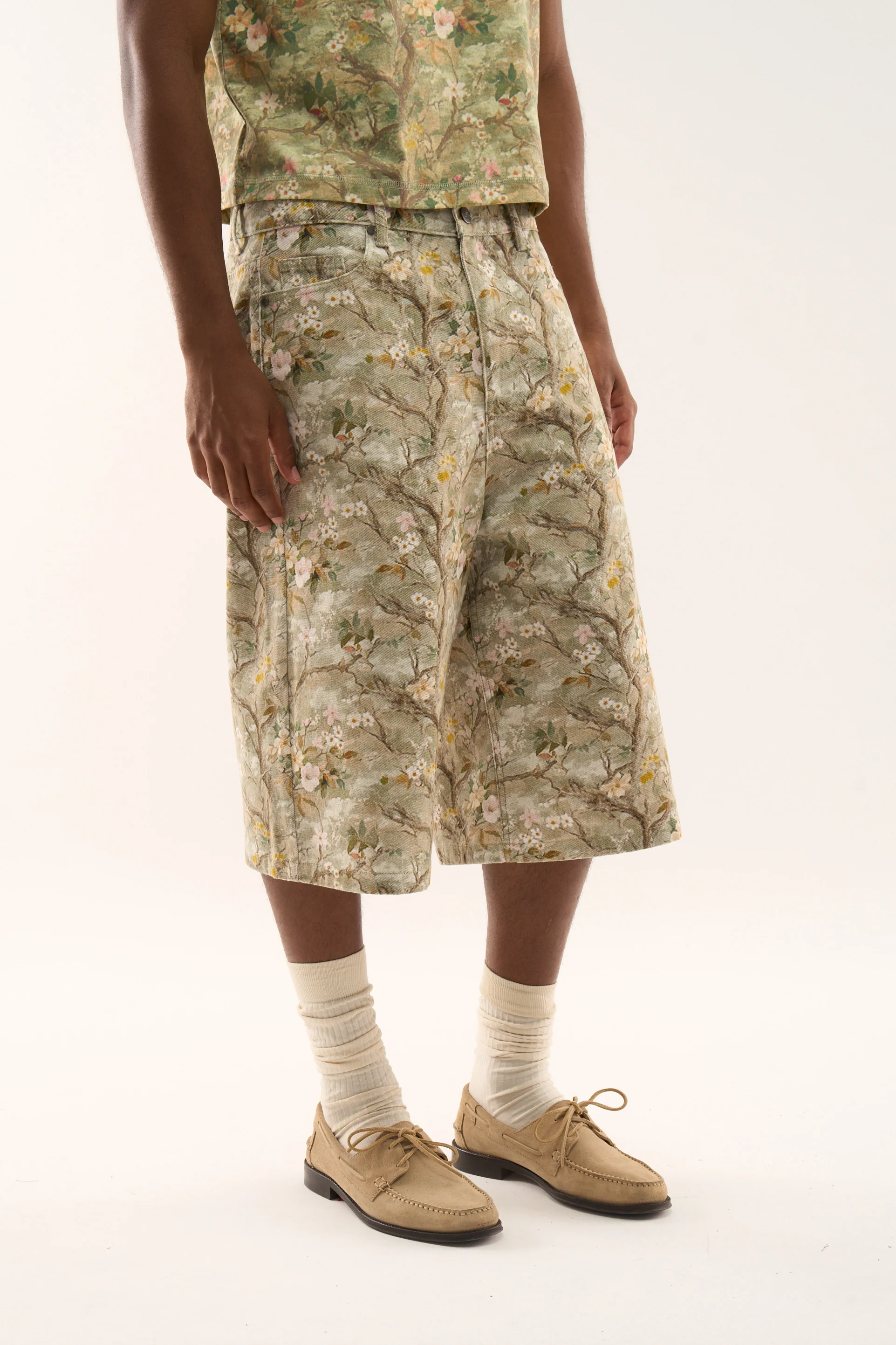 Real Flower Jumbo Shorts - Image 6