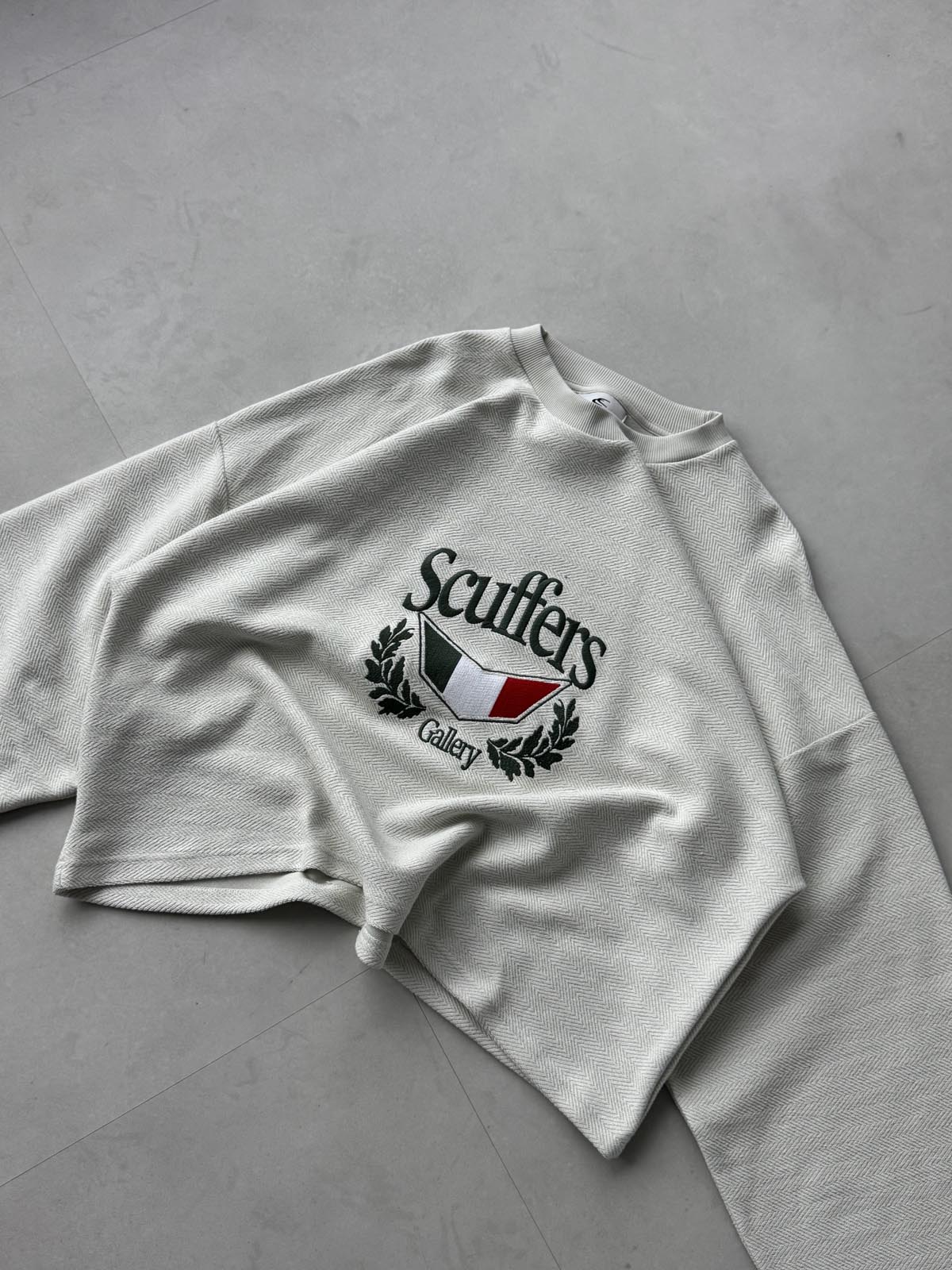 Romeo Ecru Sweatshirt - Image 6